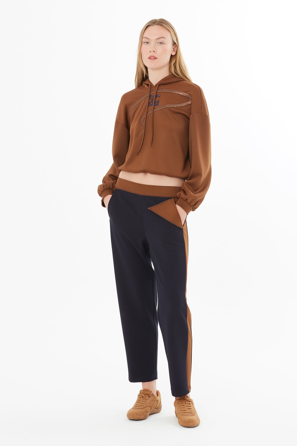 Navy Carrot Fit Sweatpants