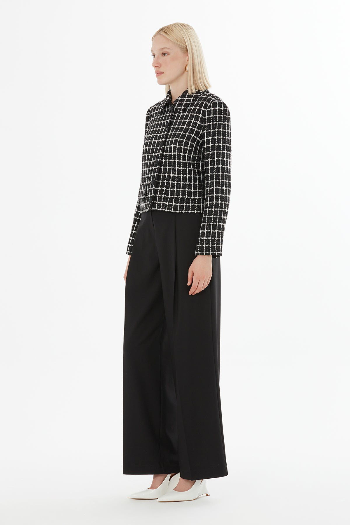 Suit with Jacket with Single Closure and Palazzo Pants