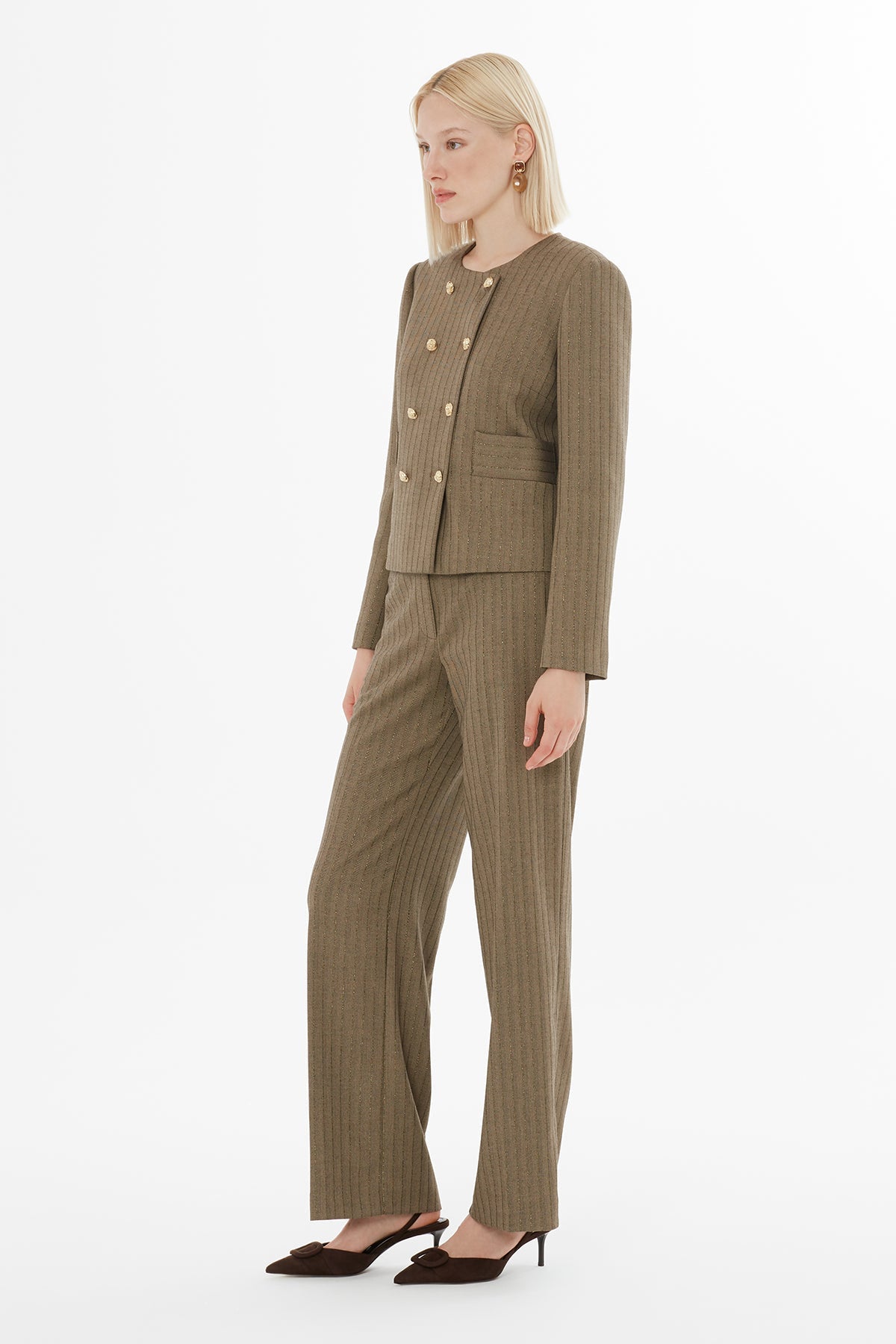 Brown Mono-Closure Jacket Suit