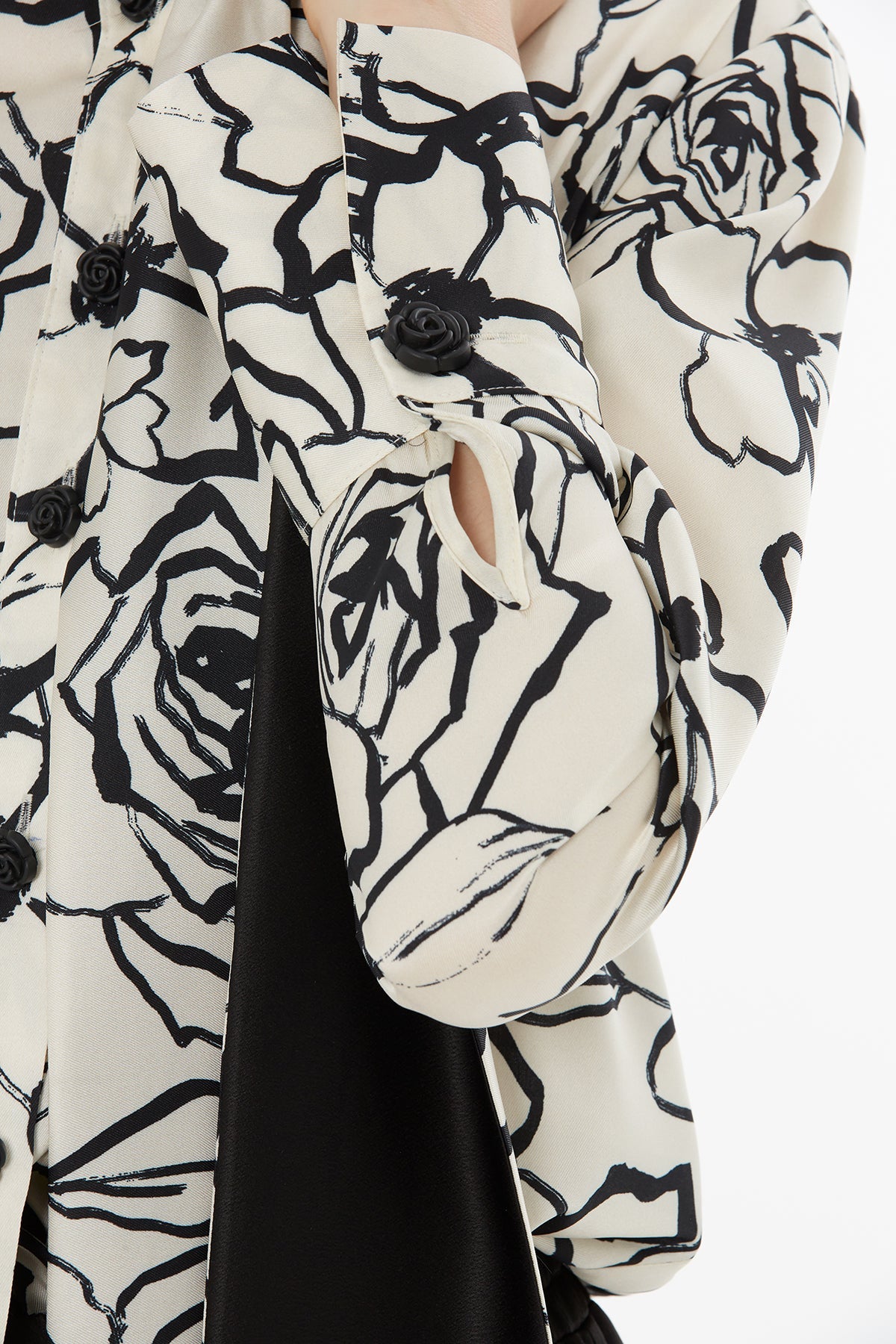 Ecru Set with Neckline Scarf