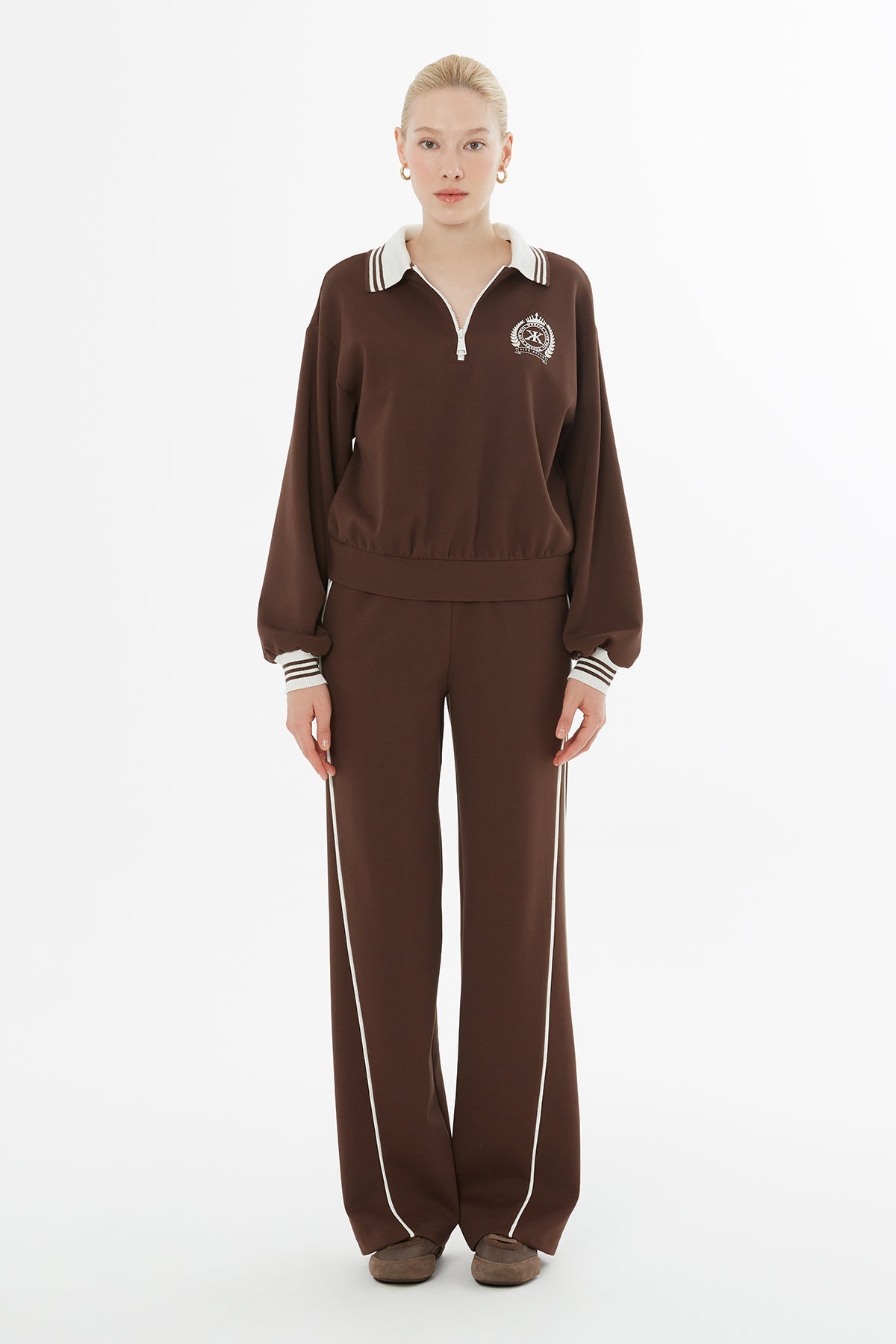 Brown Knitted-Collar Tracksuit Set