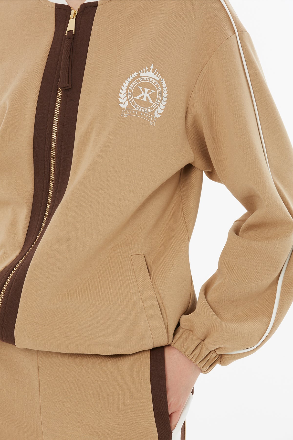 Beige Tracksuit Set with Knit Collar