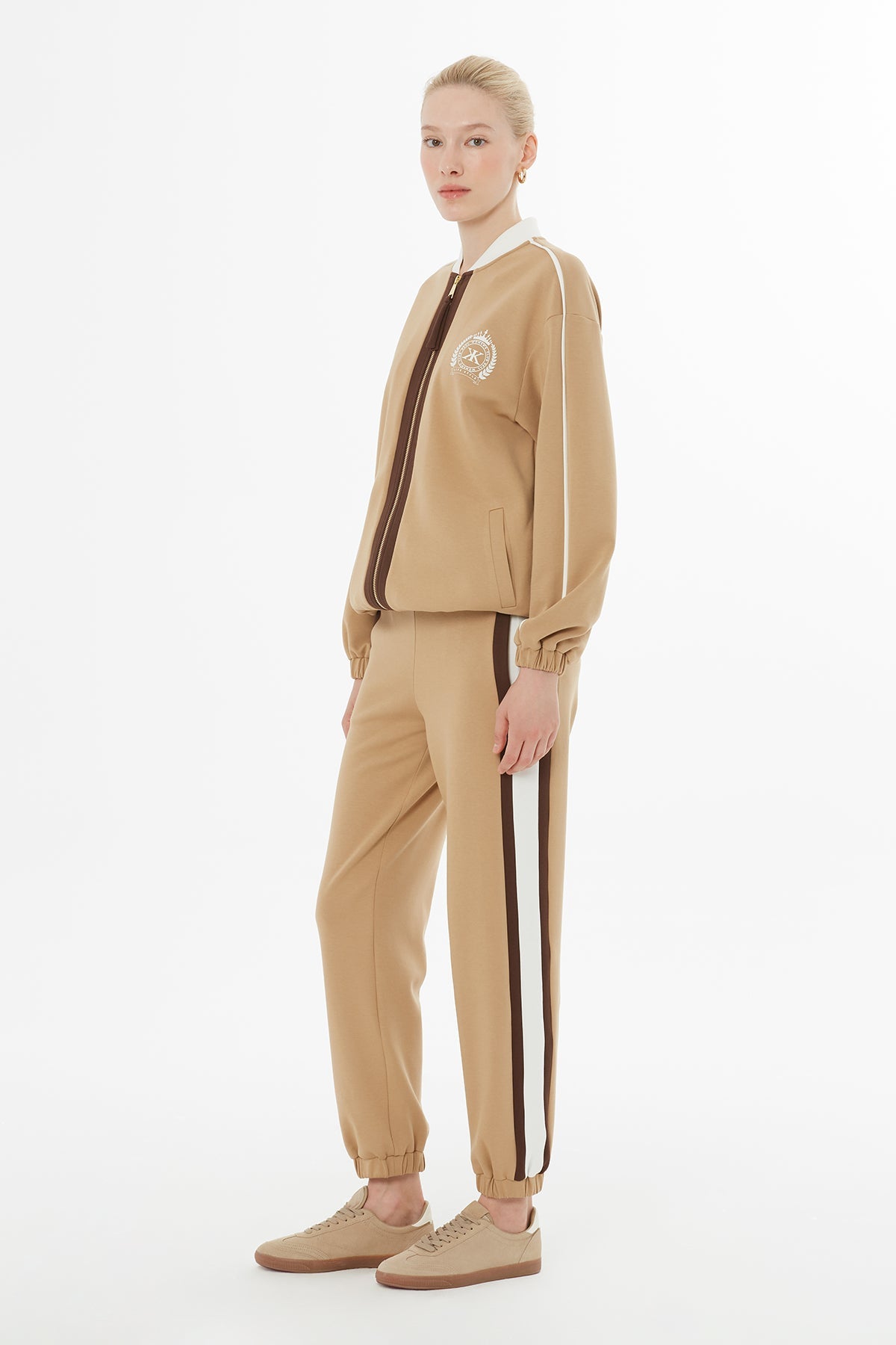 Beige Tracksuit Set with Knit Collar