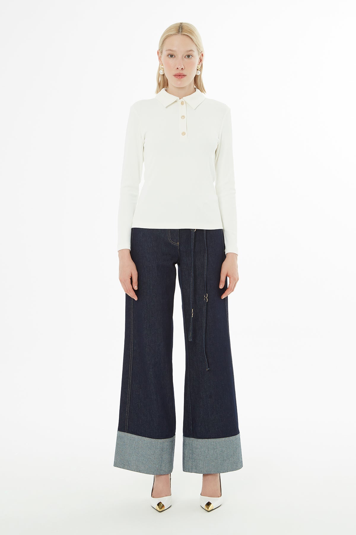 Ecru Collared Buttoned Blouse