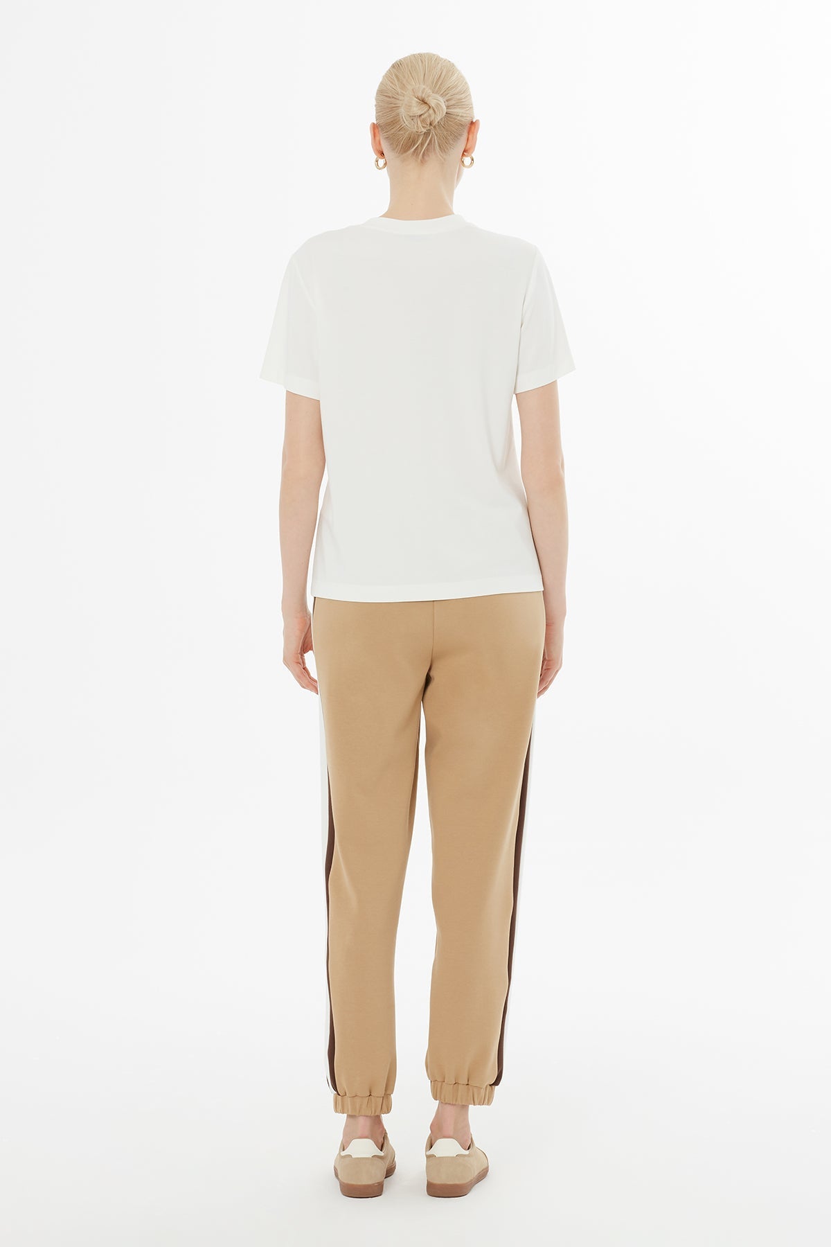 Ecru Blouse with Brooch Details