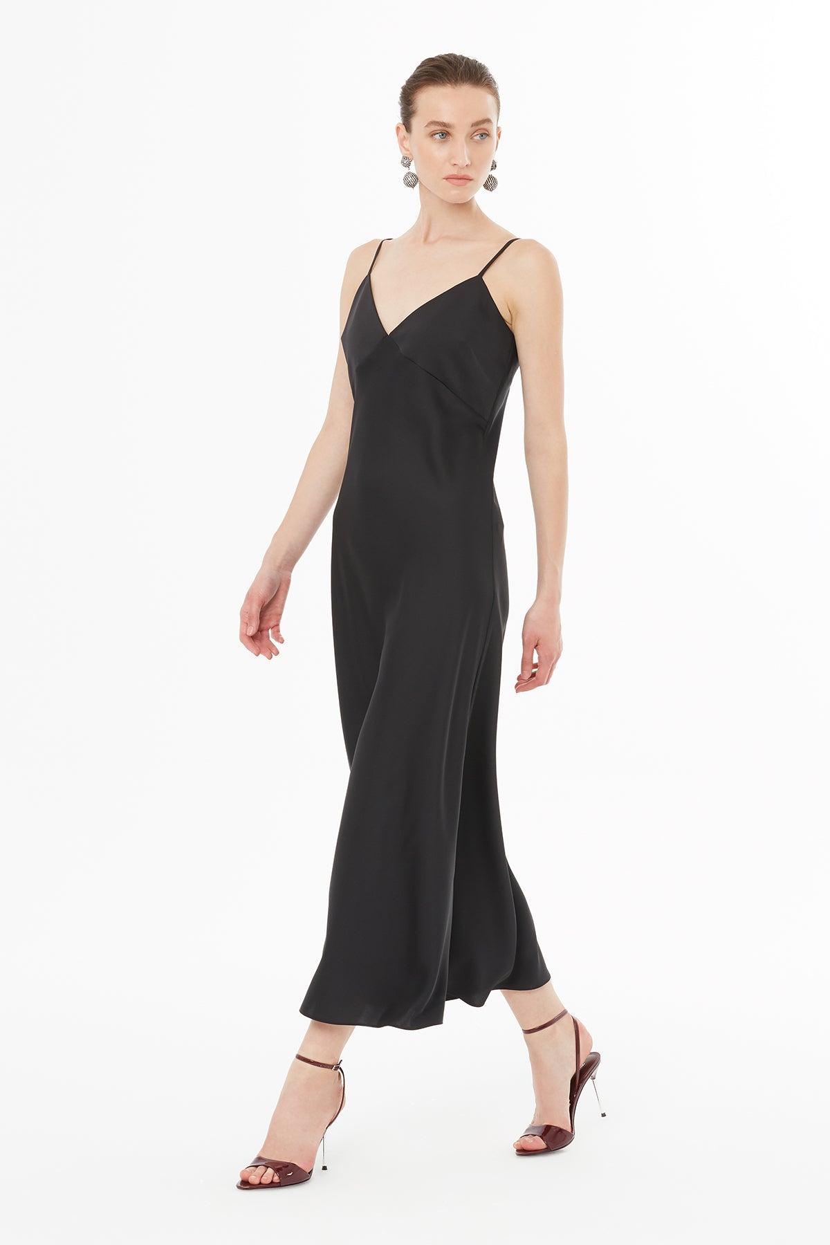 Black Sleeveless V-Neck Midi Dress