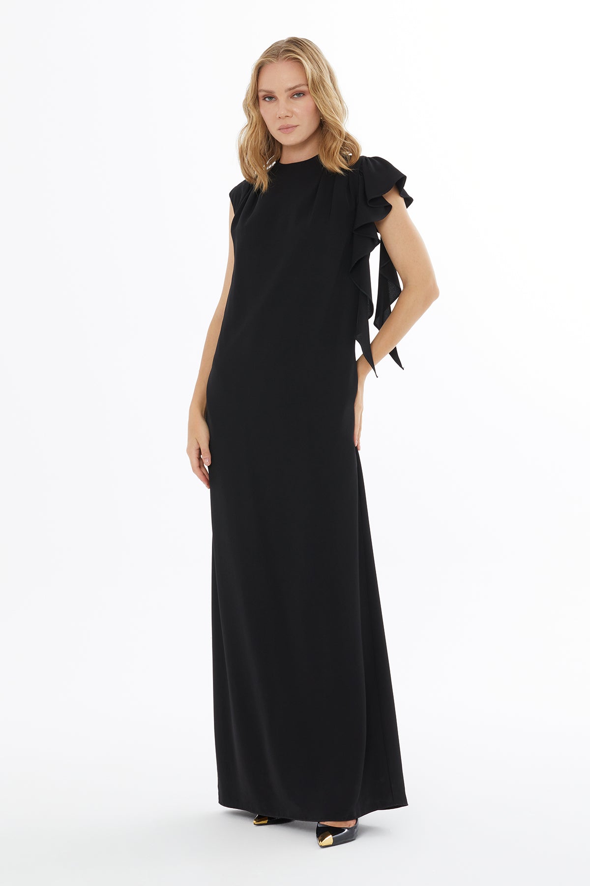 Black Long Dress with Ruffle Detaily0
