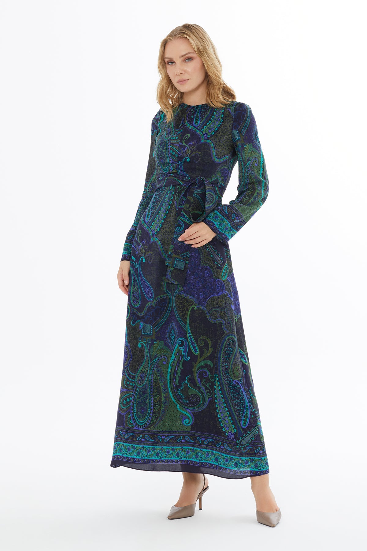 Printed Maxi Dress with Belt Accessory