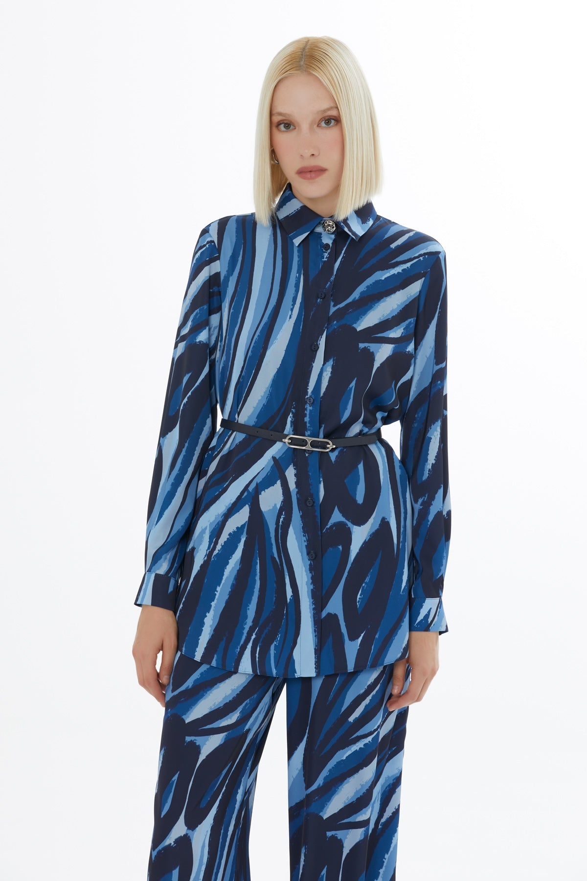Printed Comfortable Belted Suit