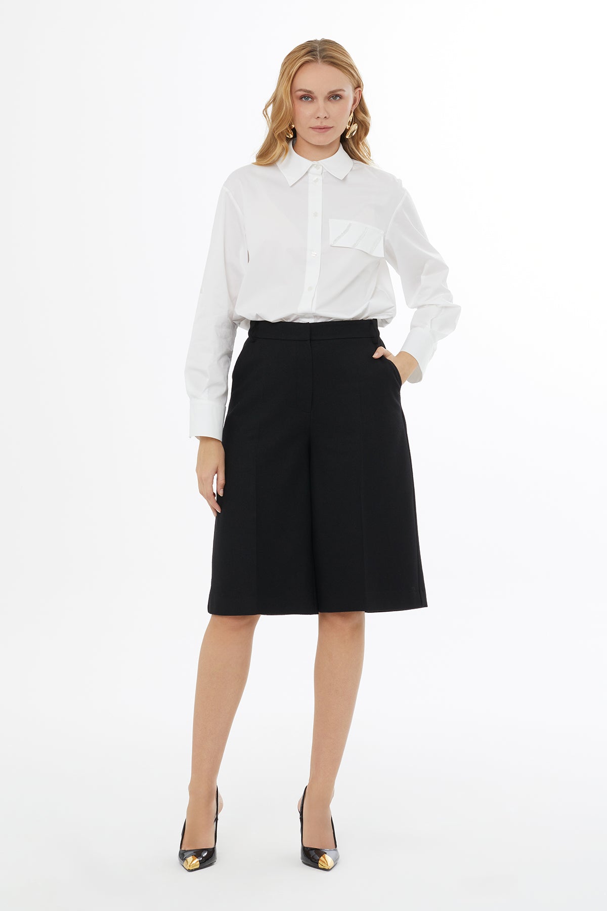 Black Shorts with Crease Detail