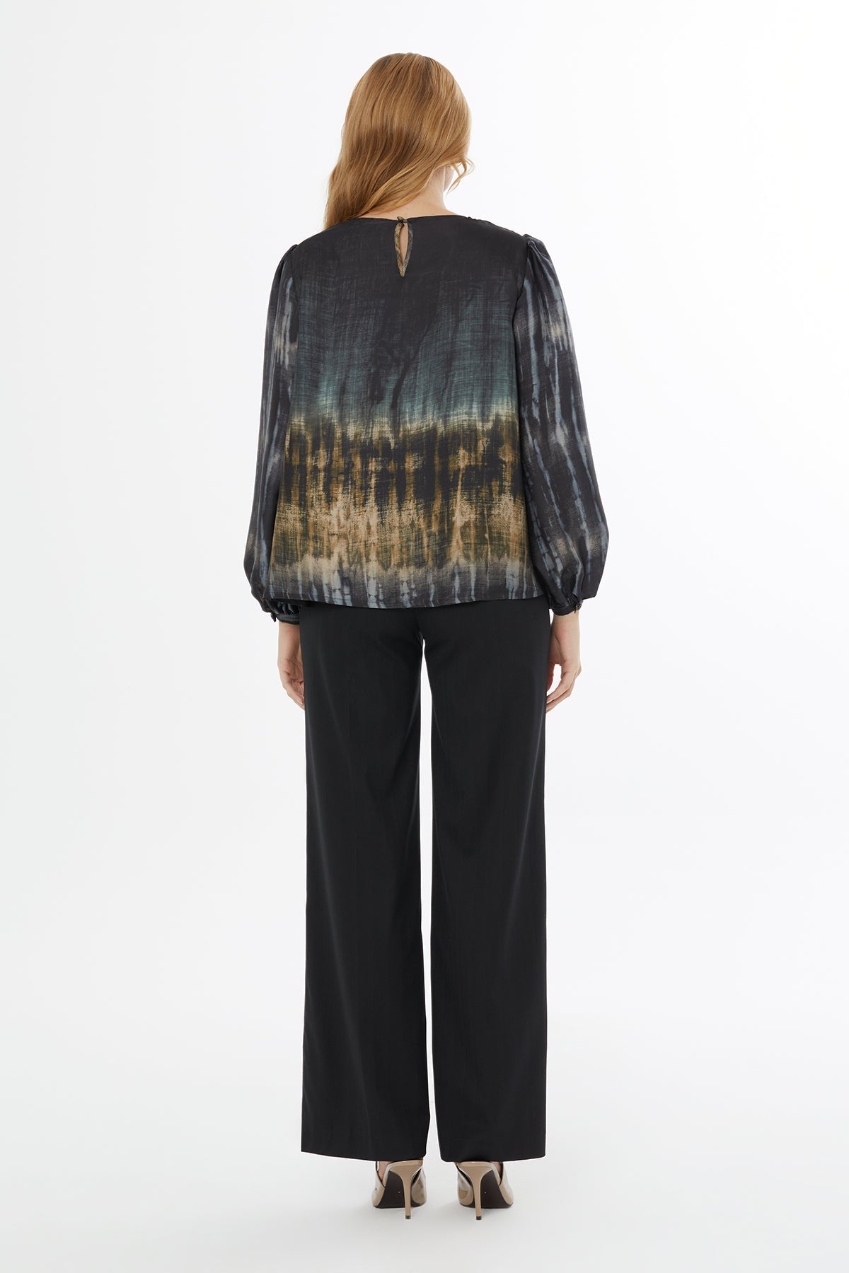 Printed Blouse with Bow Collar