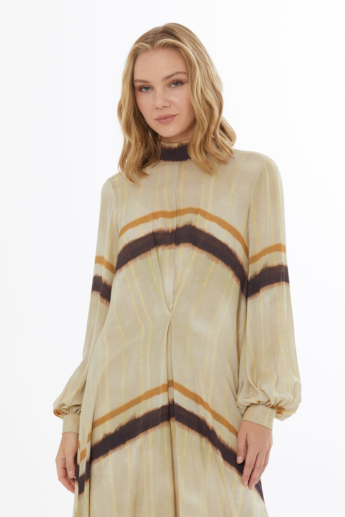 Printed Long-Sleeved Midi Dress