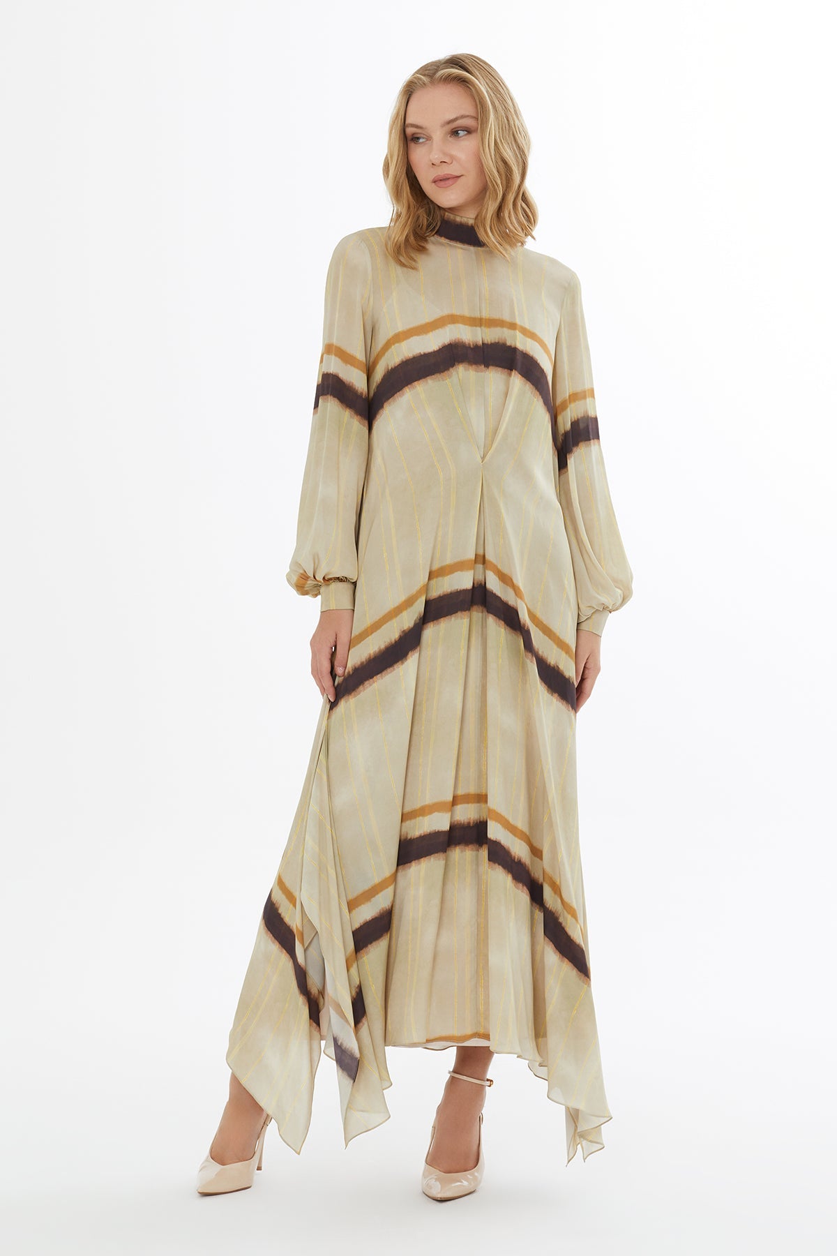 Printed Long-Sleeved Midi Dress