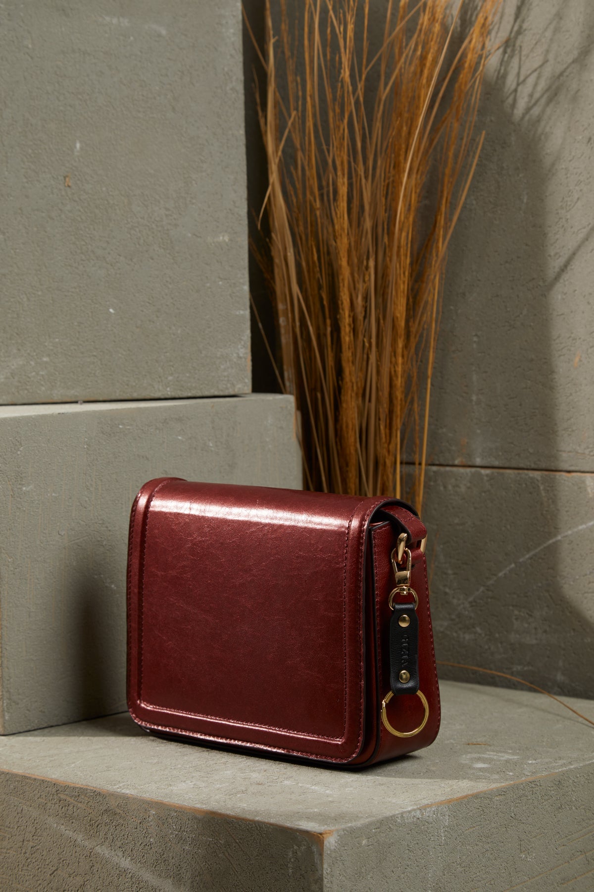 Adjustable Long Strap Leather Bag with Pattern