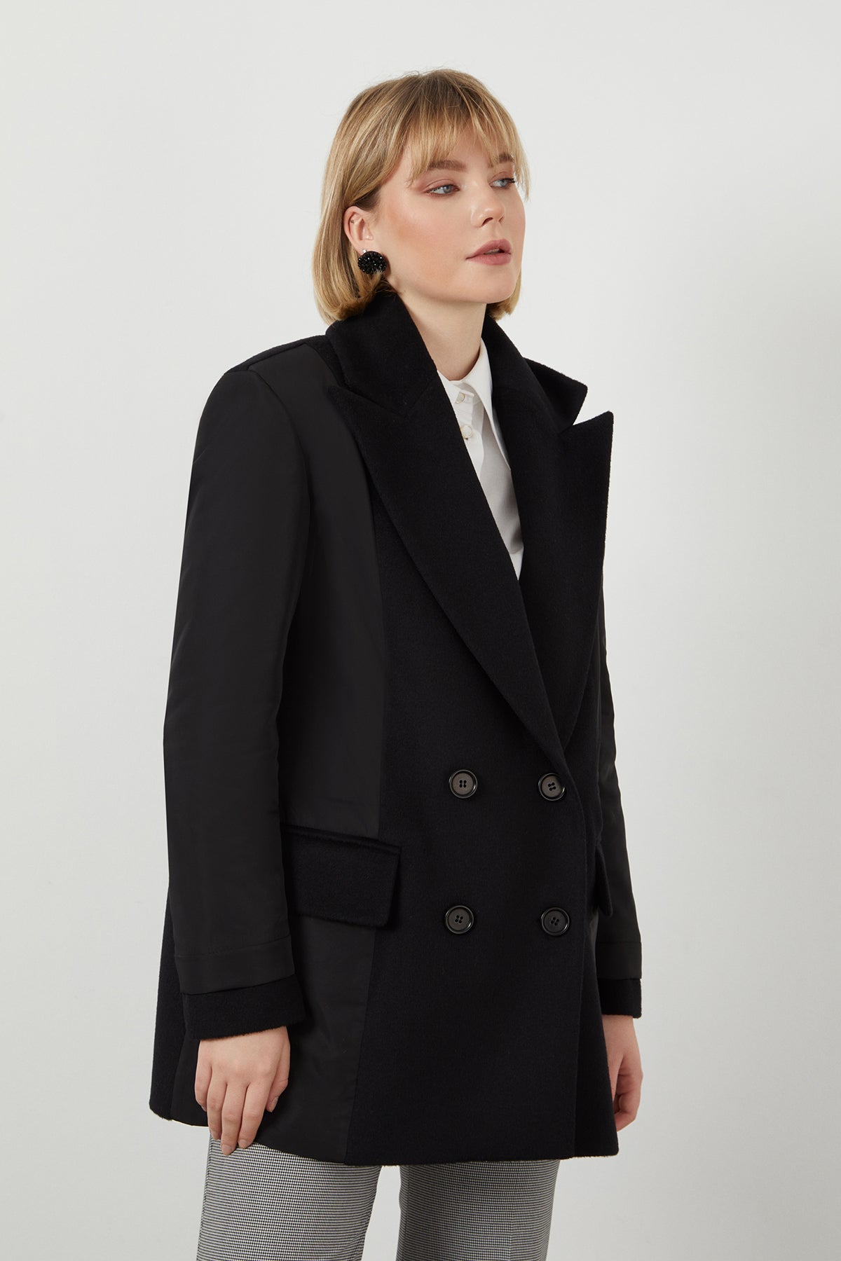 Wide-Collar Cashmere Jacket