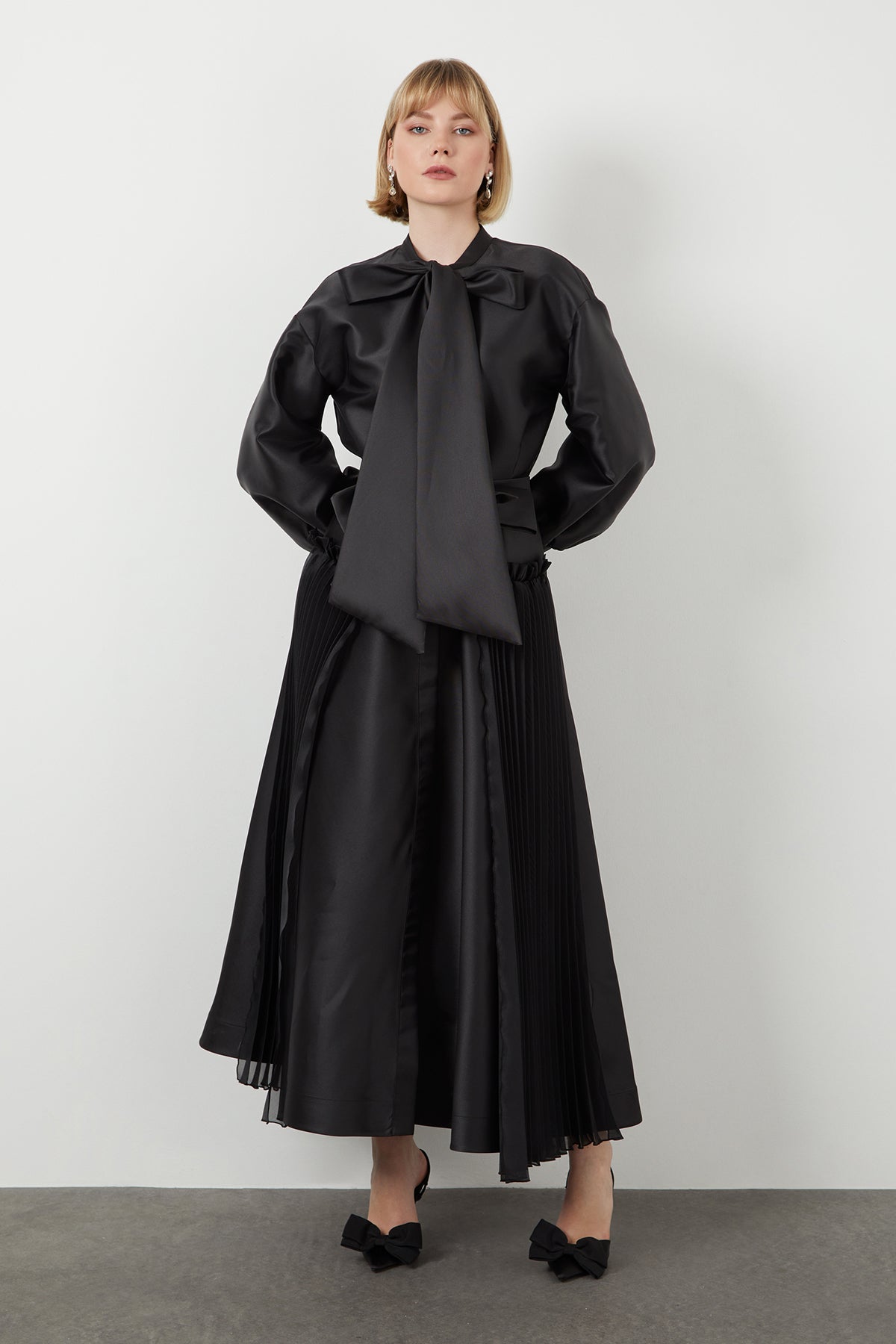 Black Bow-Detail Midi Dress