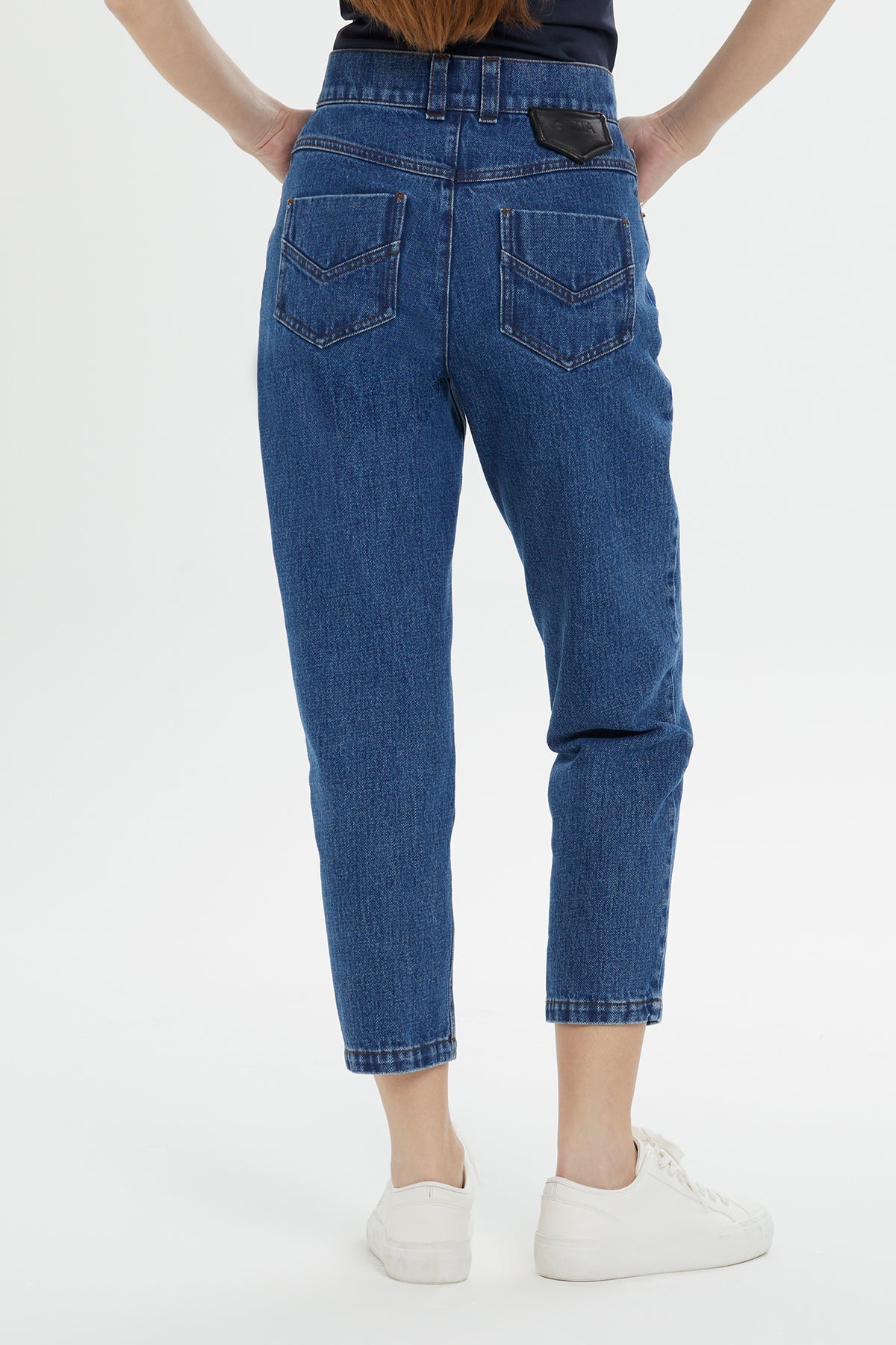 Five-Pocket Classic Jeans