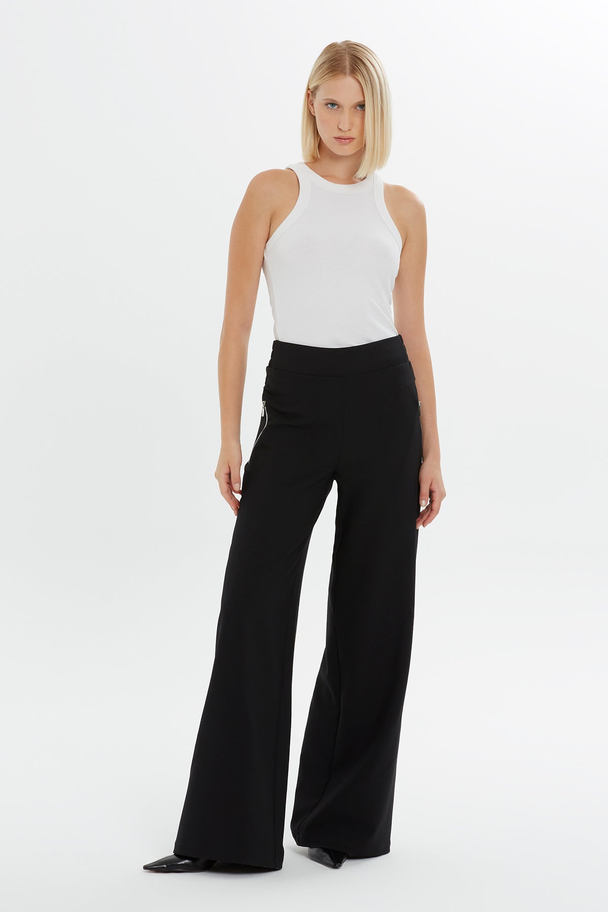Black High-Waist Straight-Leg Sweatpants