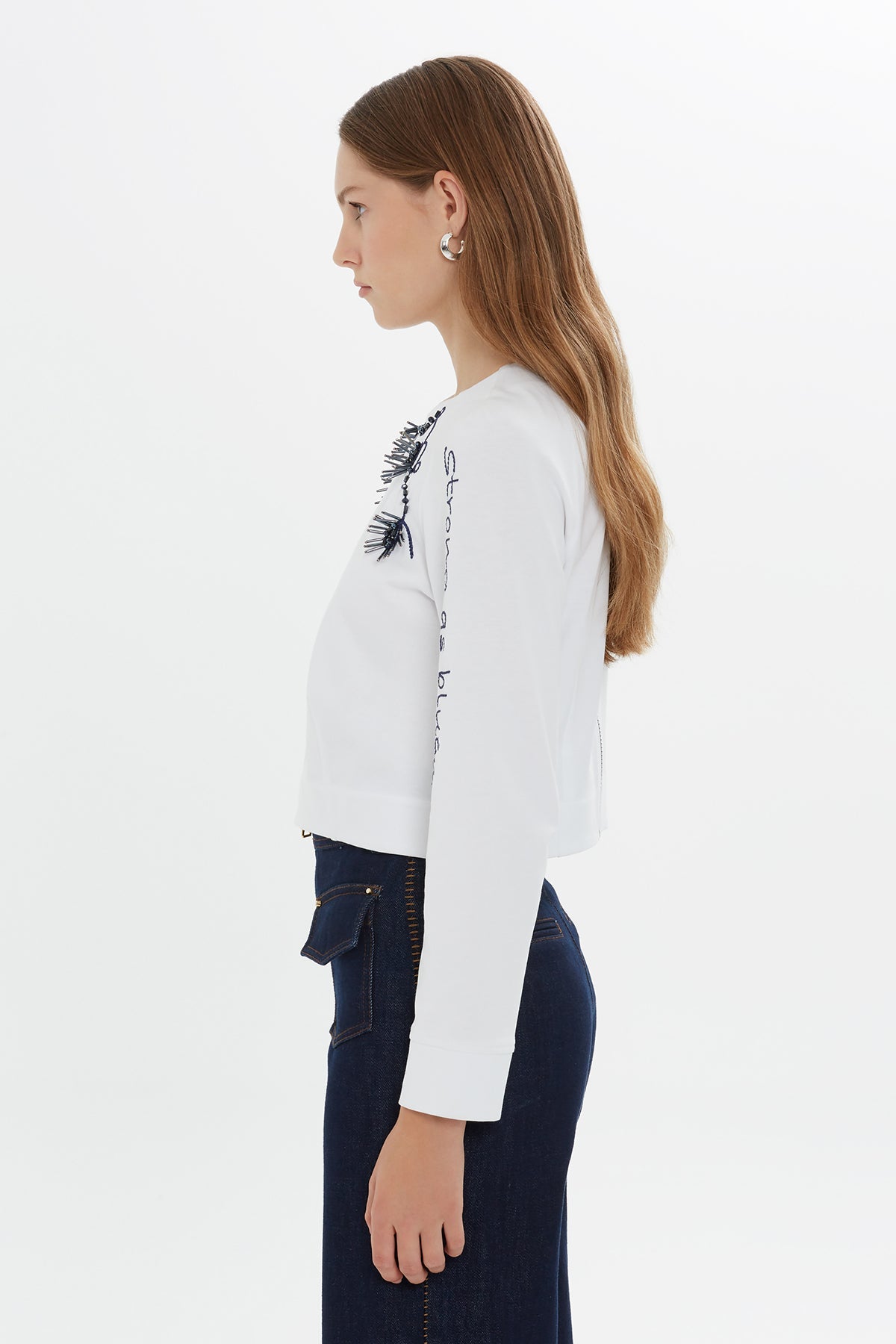 White Beaded Collar Long-Sleeve Blouse