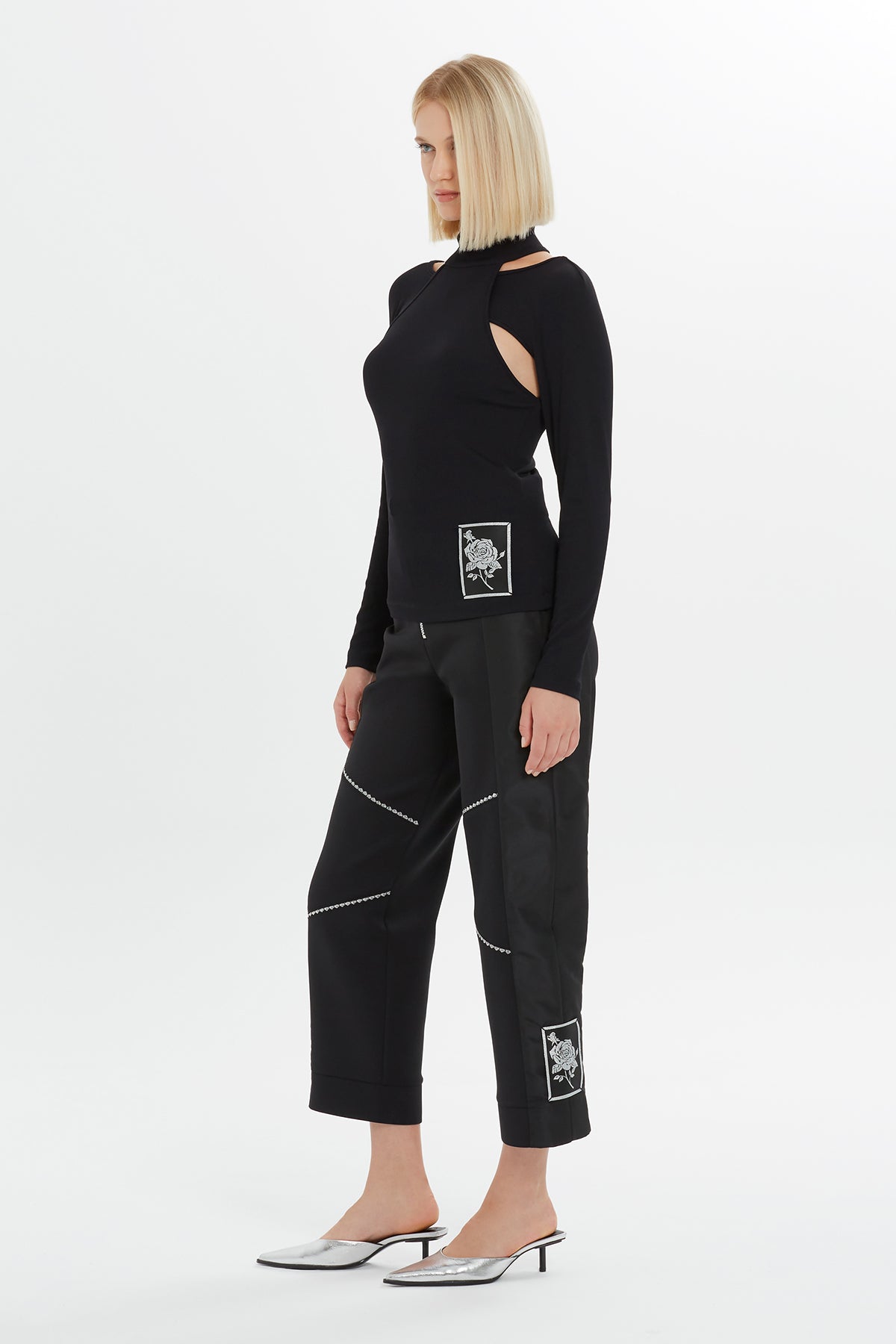 Black Rose Print Long-Sleeve Blouse