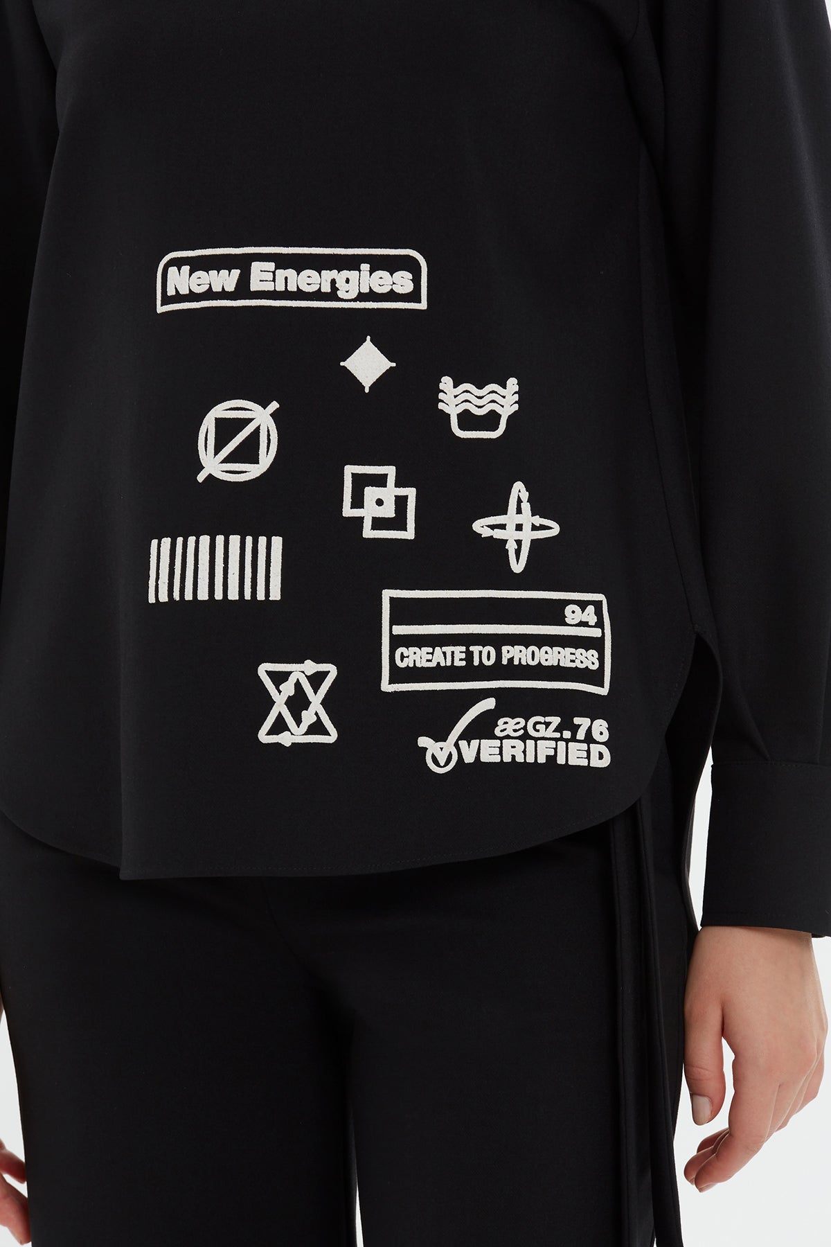 Black Printed Long-Sleeve Sweatshirt