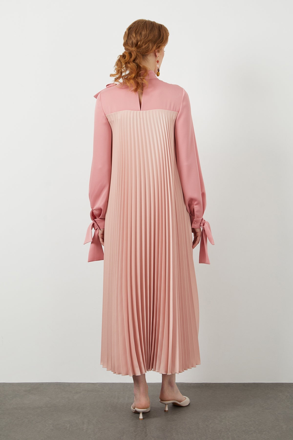 Pink Bow-Detail Pleated Midi Dress