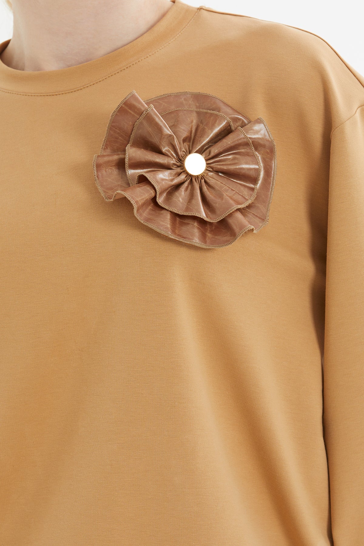 Brown Brooch-Detail Tracksuit