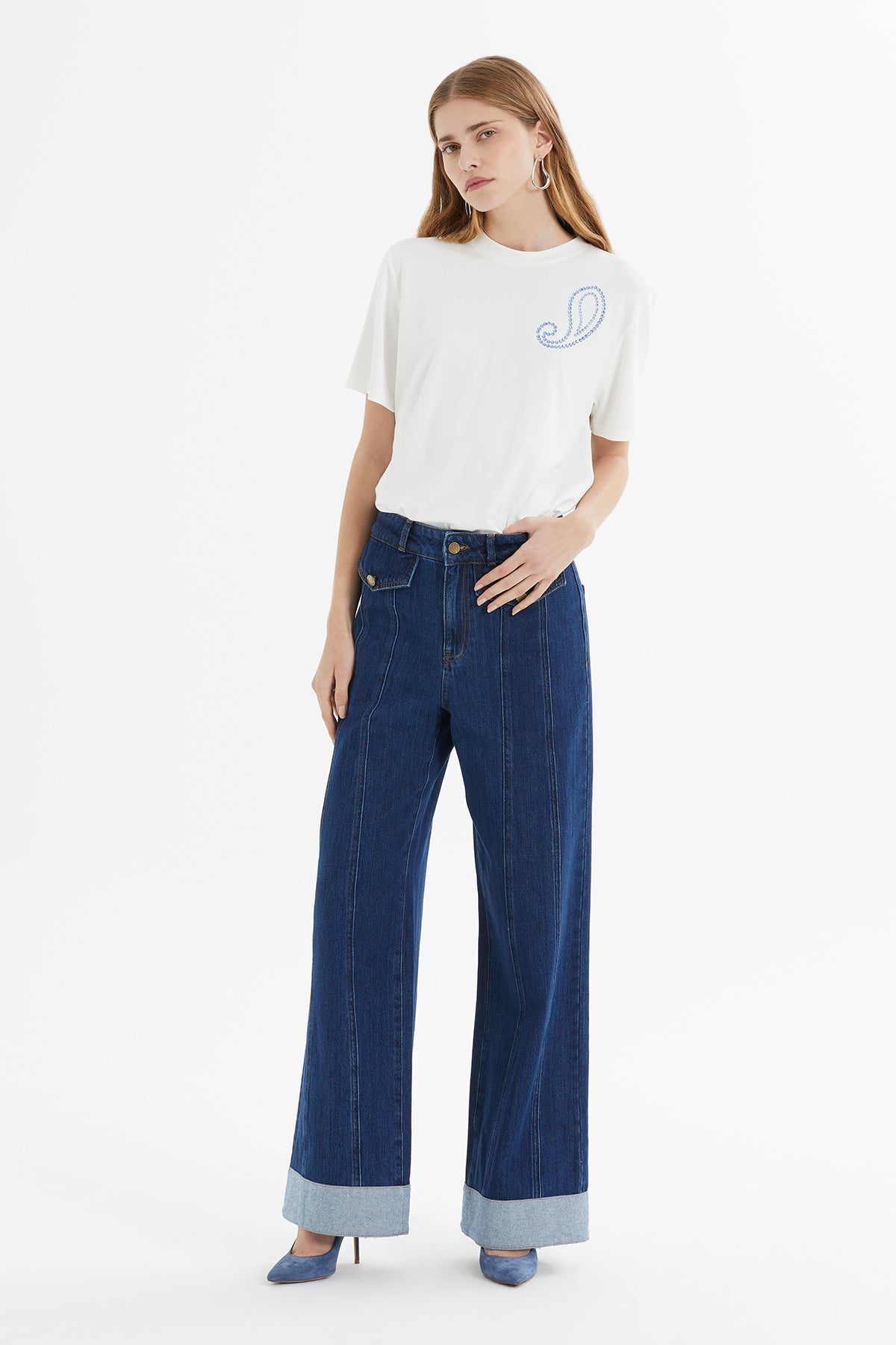 Flap-Pocket Belt-Loop Wide Jeans