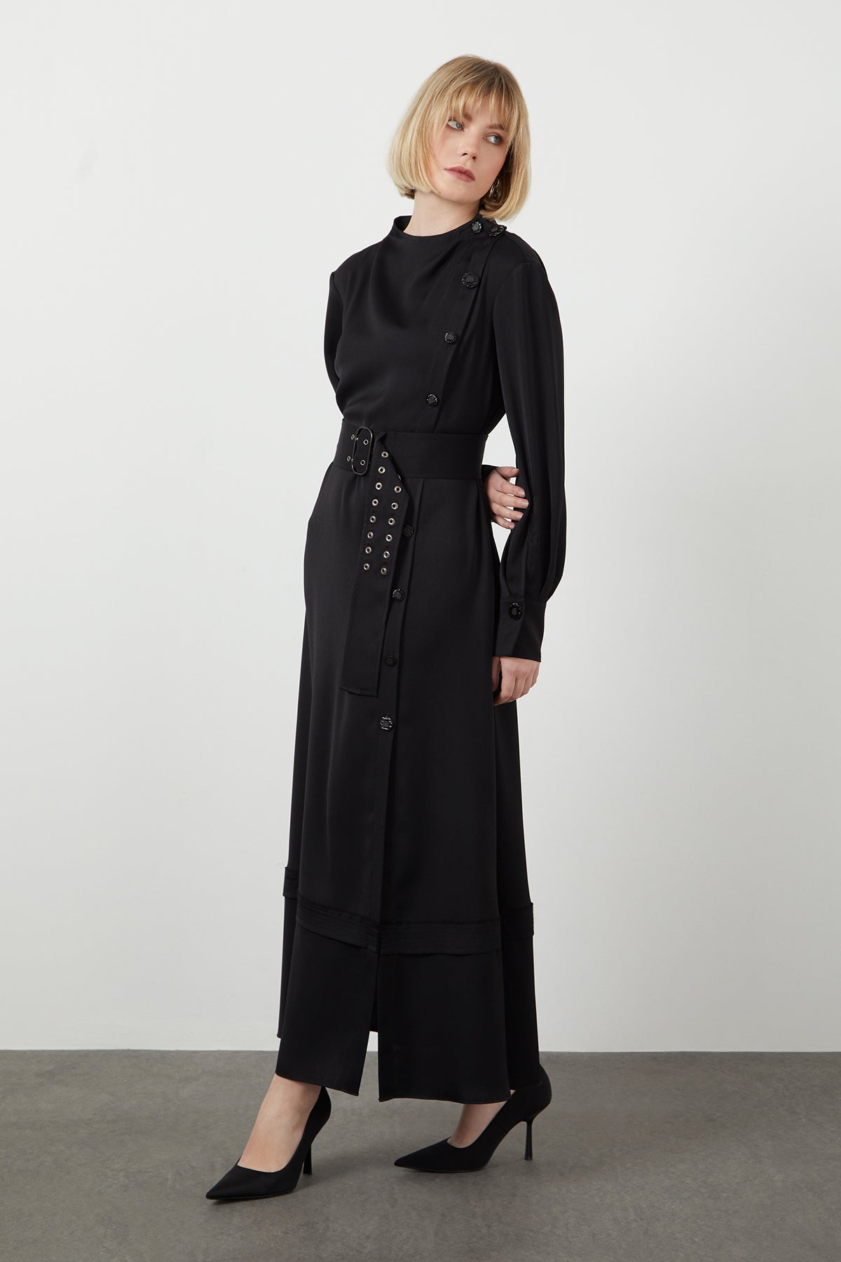 Black Sash-Detail Slit Midi Dress