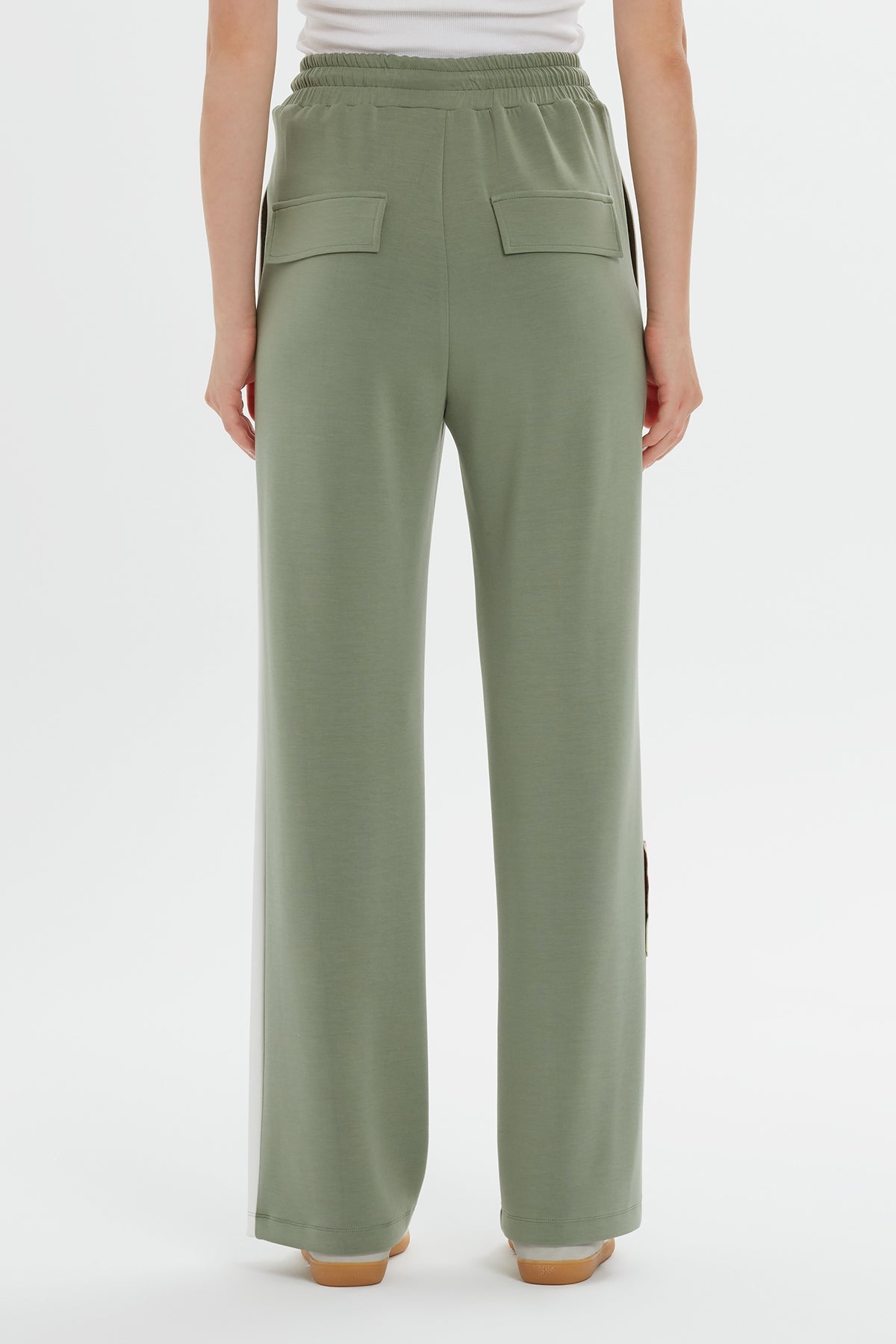 Green Floral-Appliqué Sweatpants