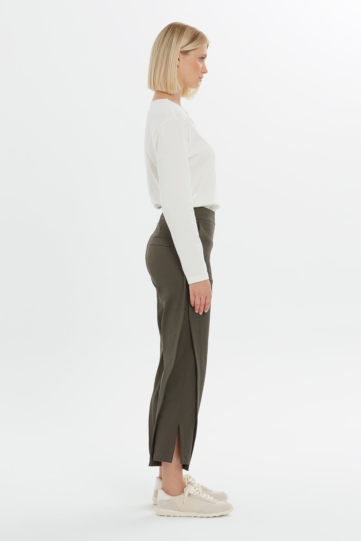 Green Butterfly Embroidered Pants