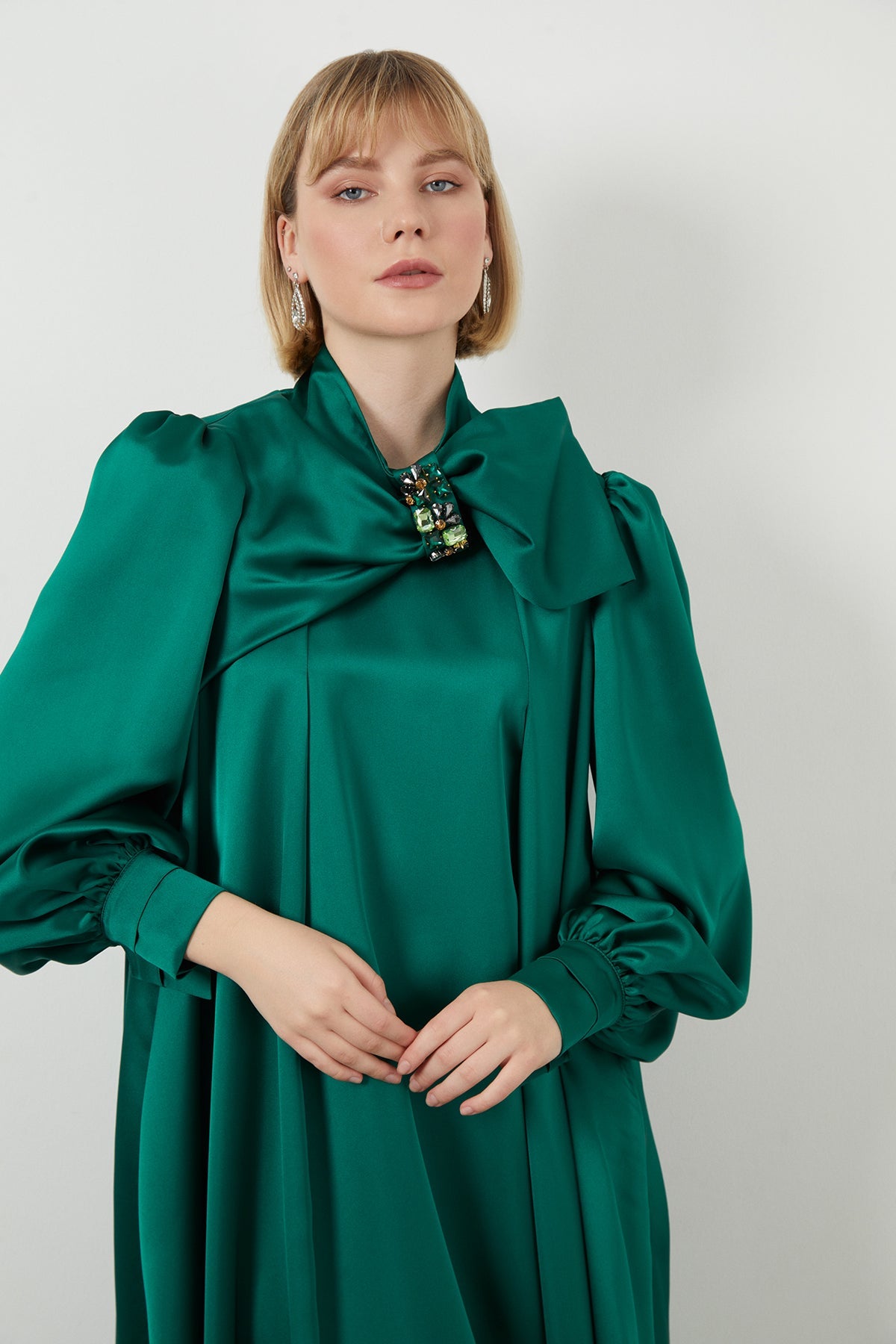 Emerald Green Embroidered-Collar Bow-Detail Maxi Dress