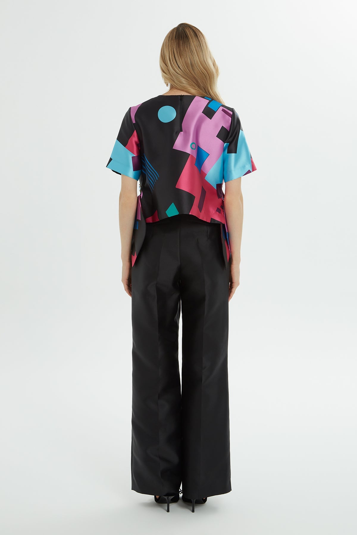 Colorful Round Neck Geometric Blouse