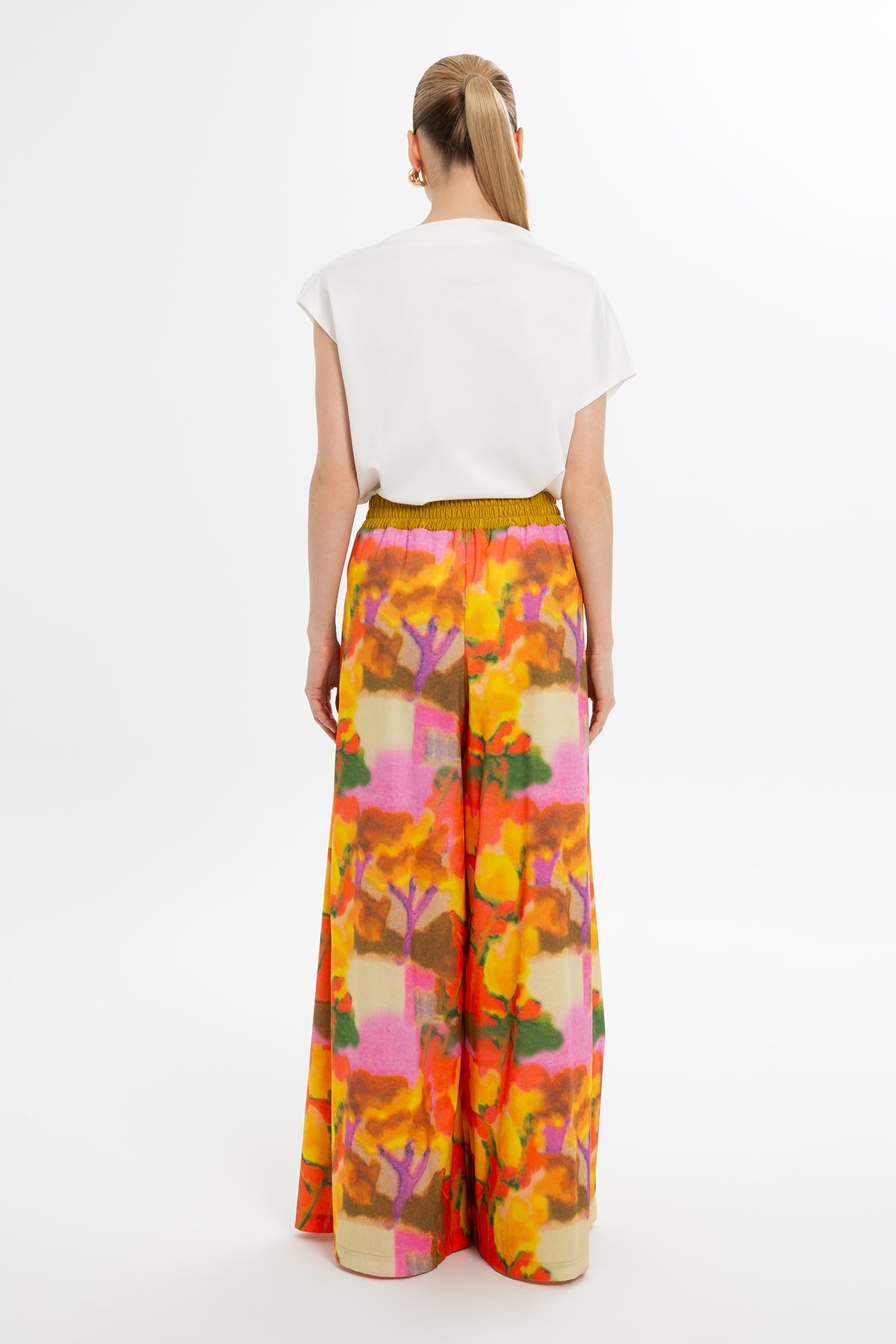 Printed Loose-Fit Trousers