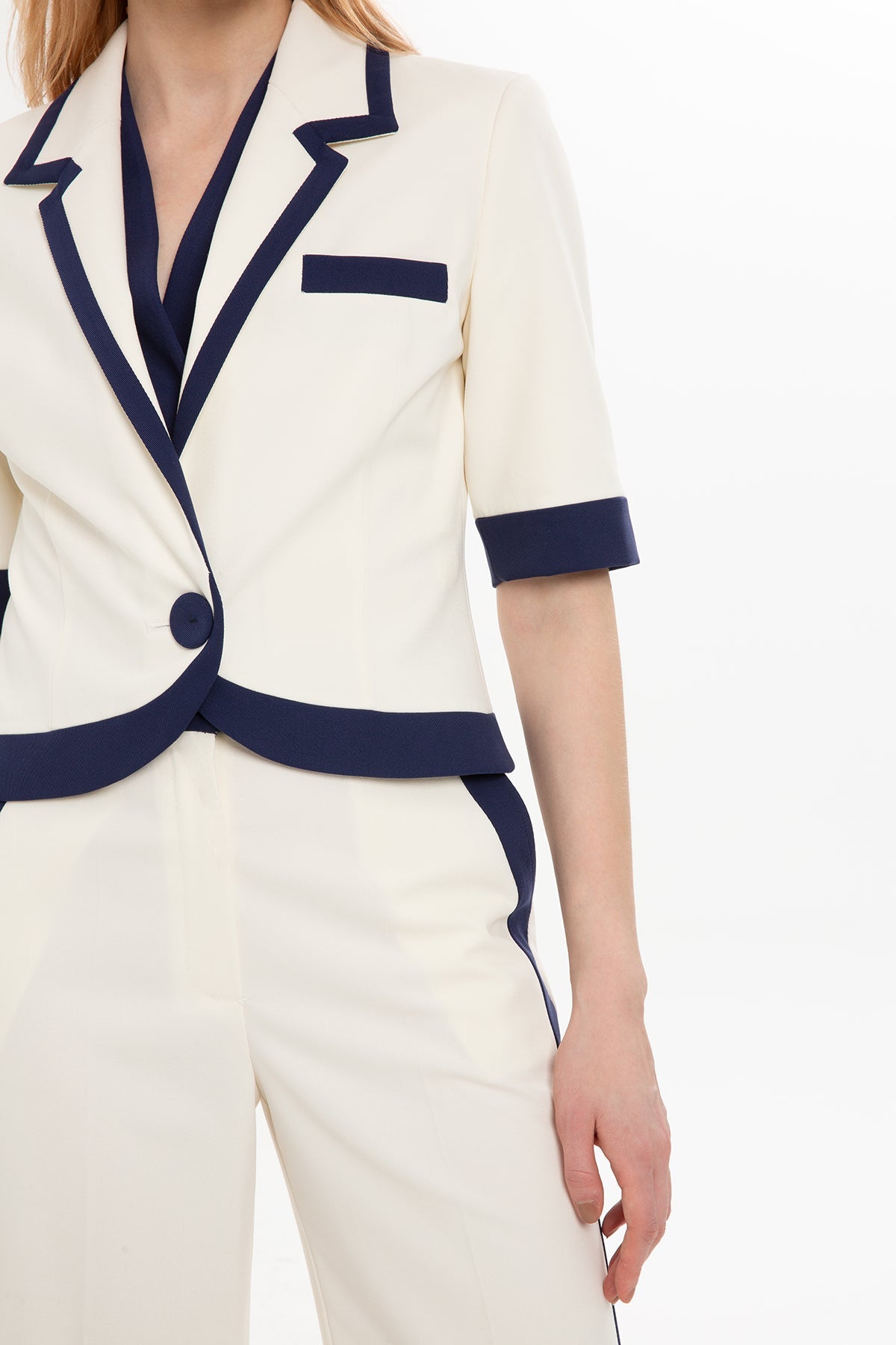 Ecru Set with Short-Sleeved Jacket