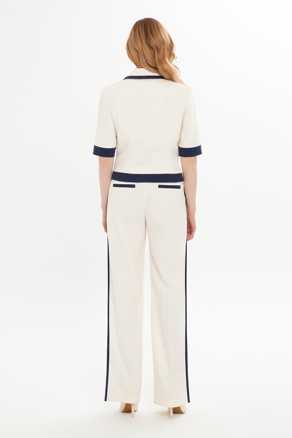 Ecru Set with Short-Sleeved Jacket