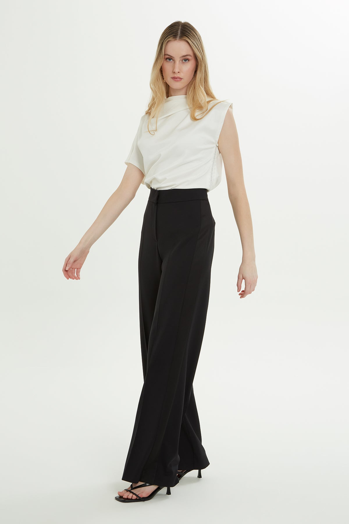 Black Wide-Leg Fabric Trousers