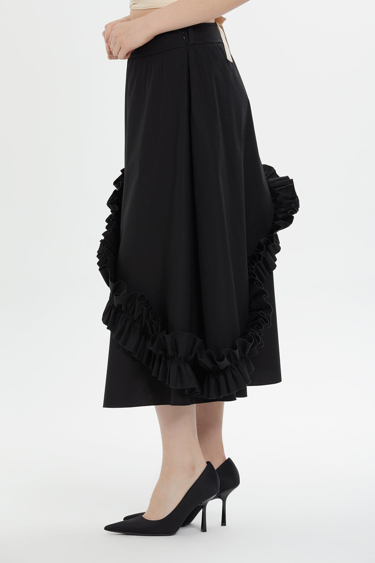 Asymmetric Ruffle Detail Black Midi Skirt N