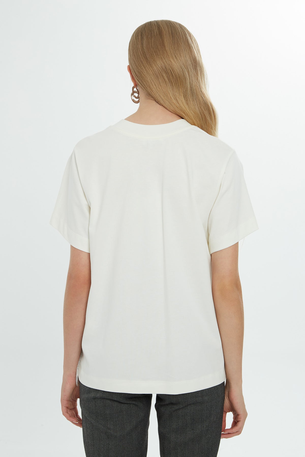 Lace Detail Short-Sleeve Off-White Blouse N
