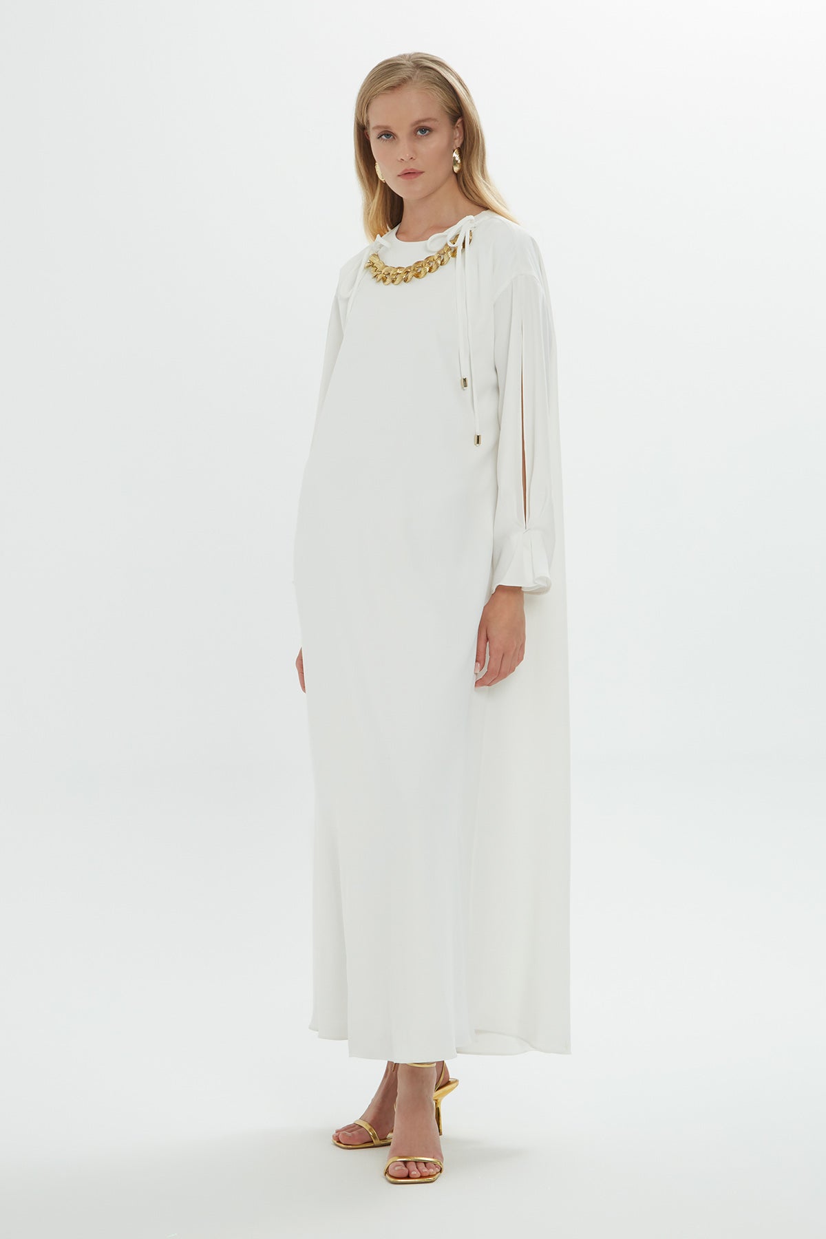 Long Ecru Women's Dress with Chain-Detail Collar and Lace-Up Sleeves N