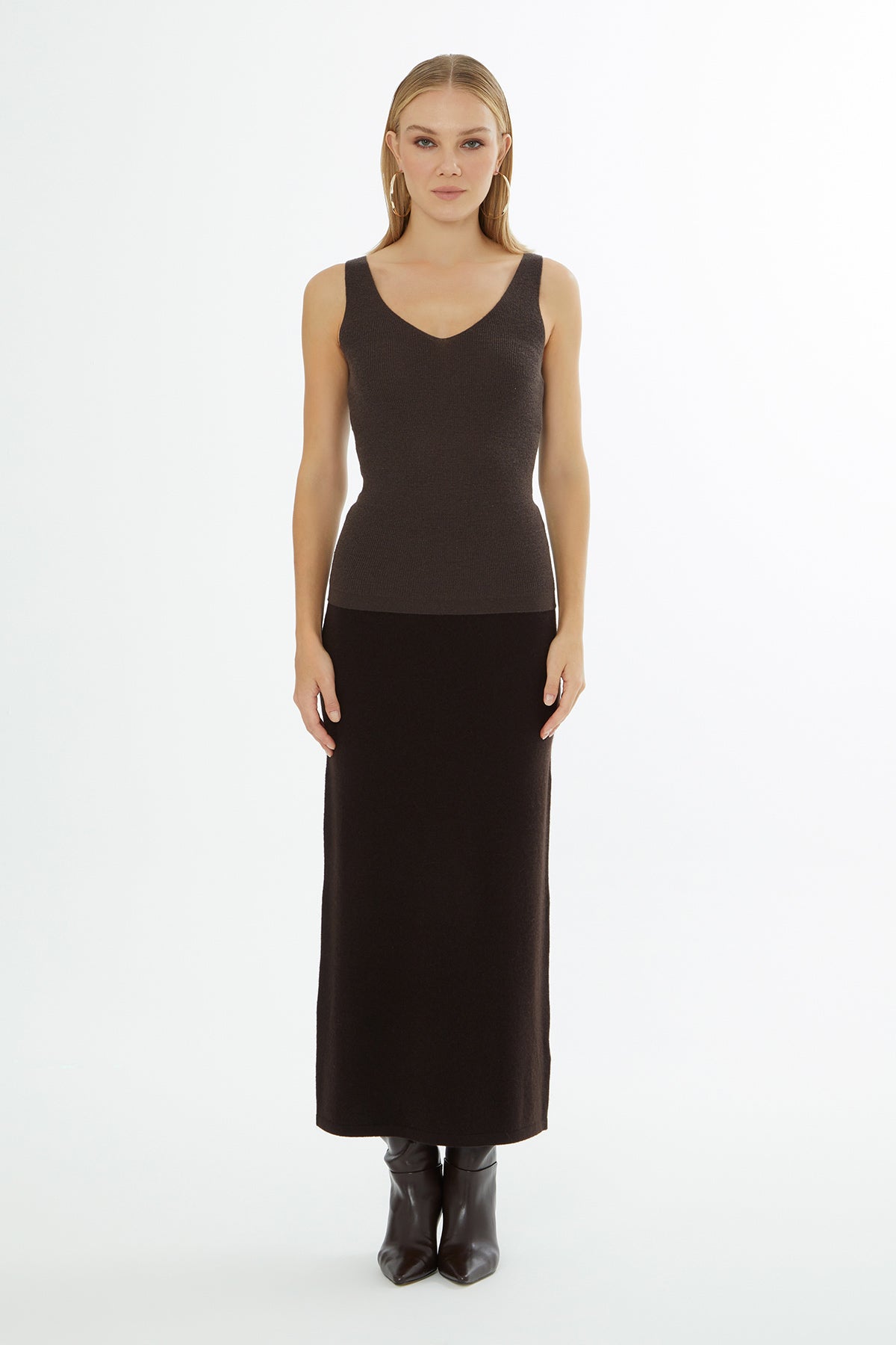 Brown V-Neck Sleeveless Blouse