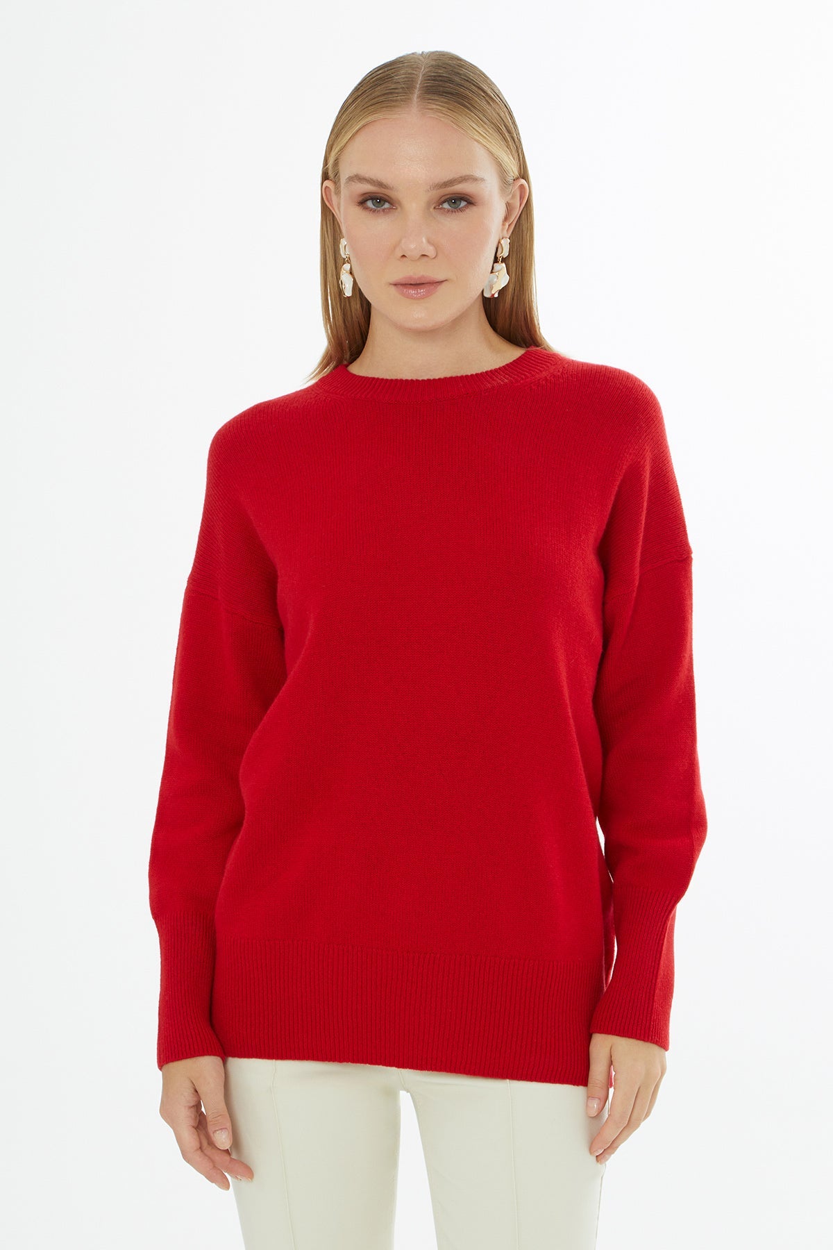 Red Long-Sleeve Round-Neck Sweater