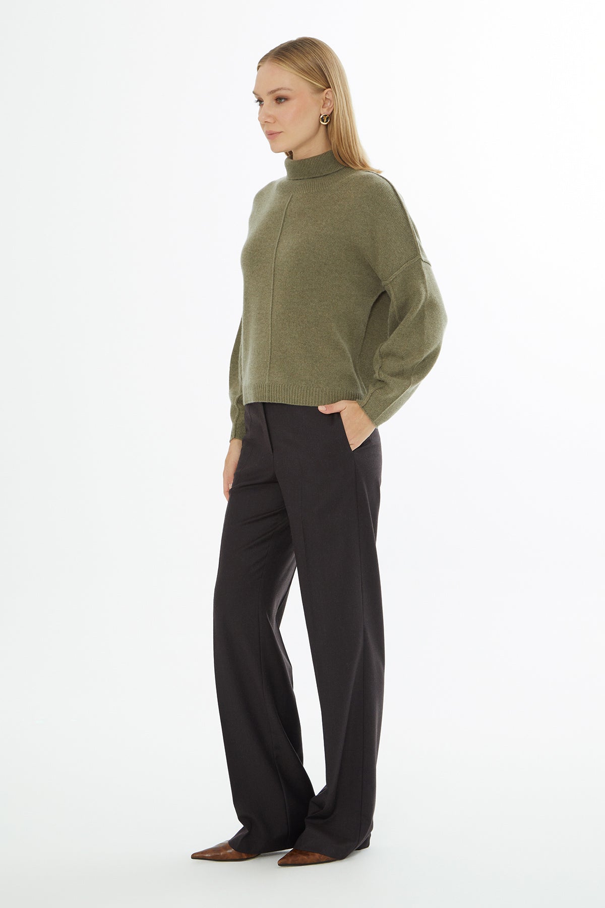 Green Long-Sleeve Turtleneck Sweater