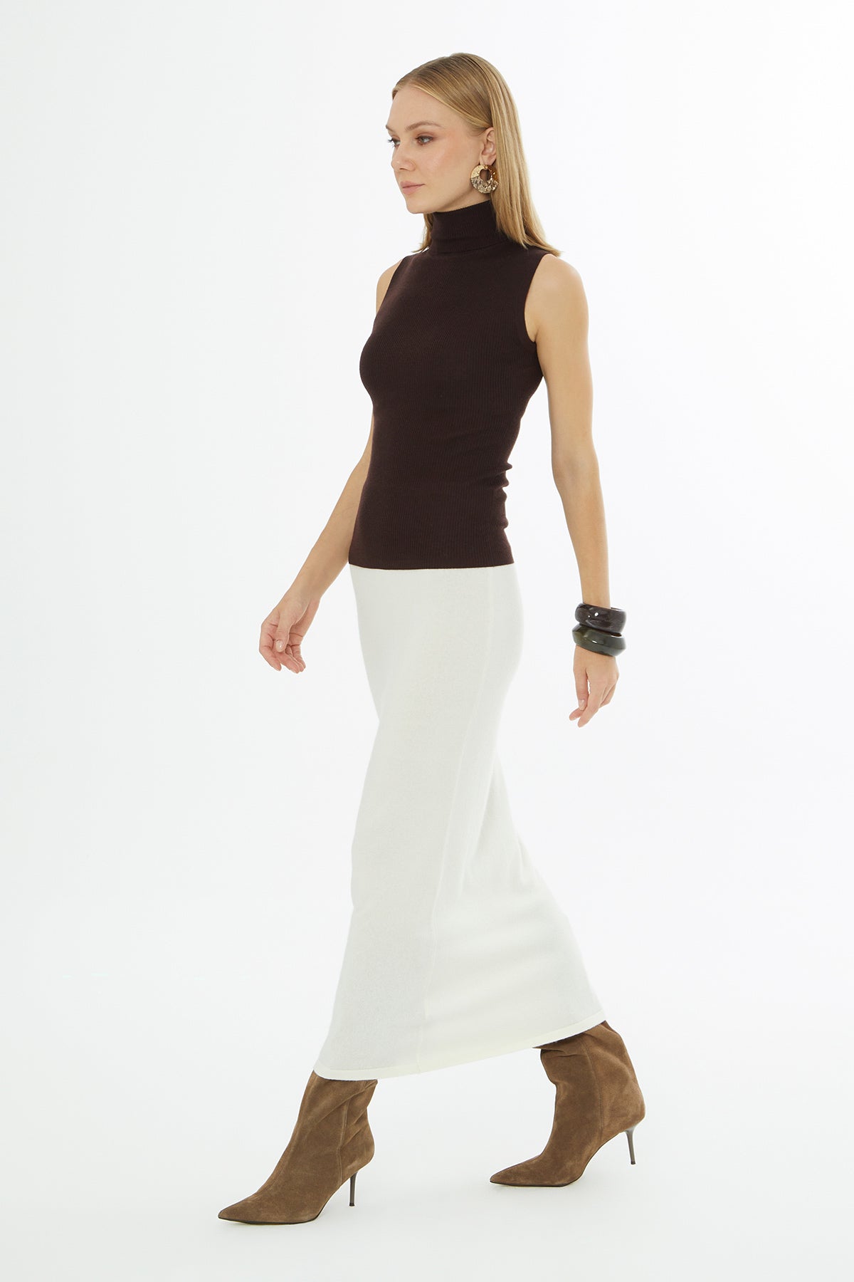 Brown Turtleneck Sleeveless Blouse