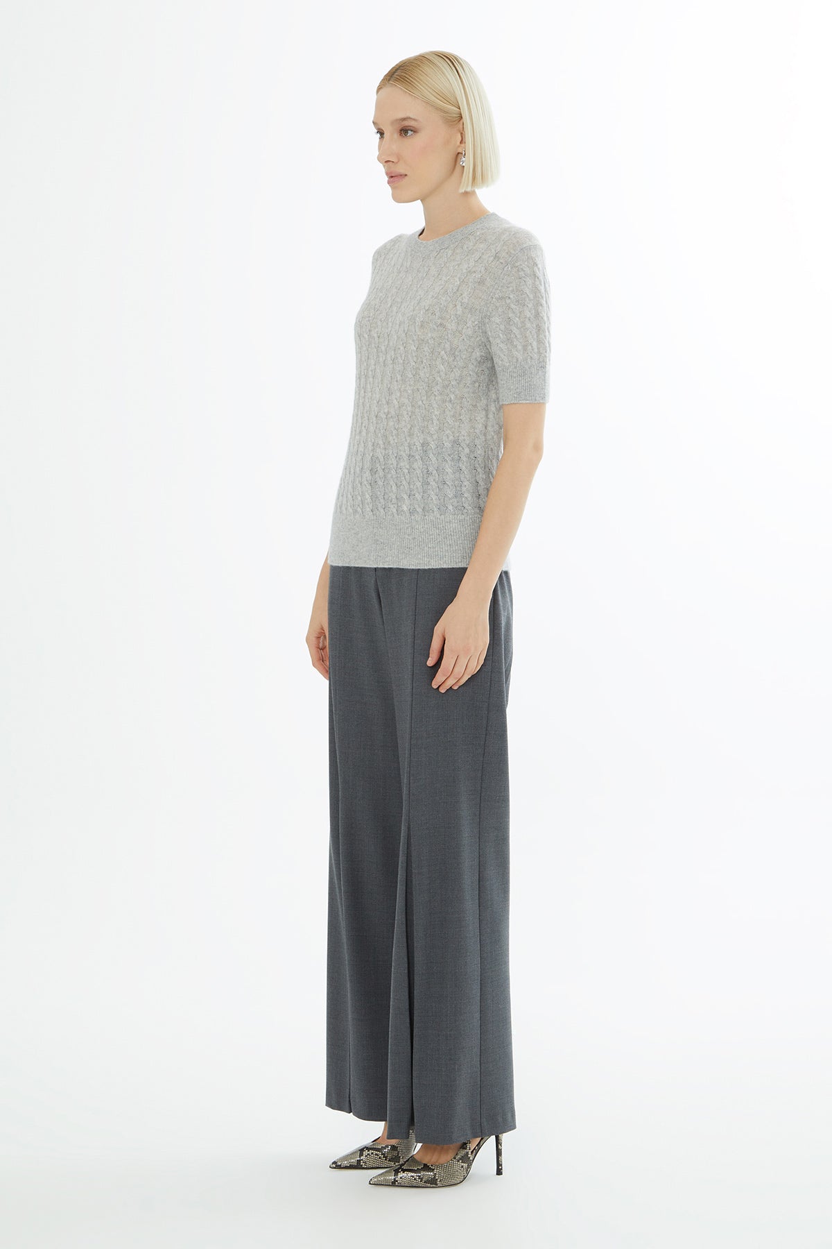 Grey Short-Sleeve Round-Neck Sweater
