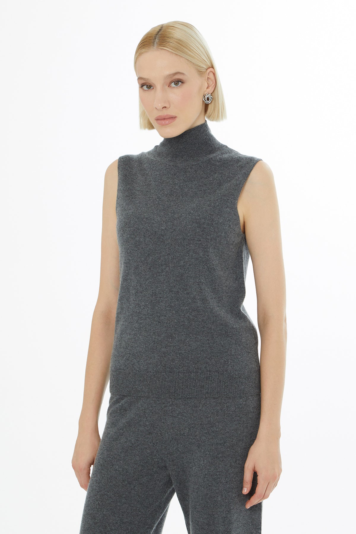 Gray Sleeveless Turtleneck Blouse