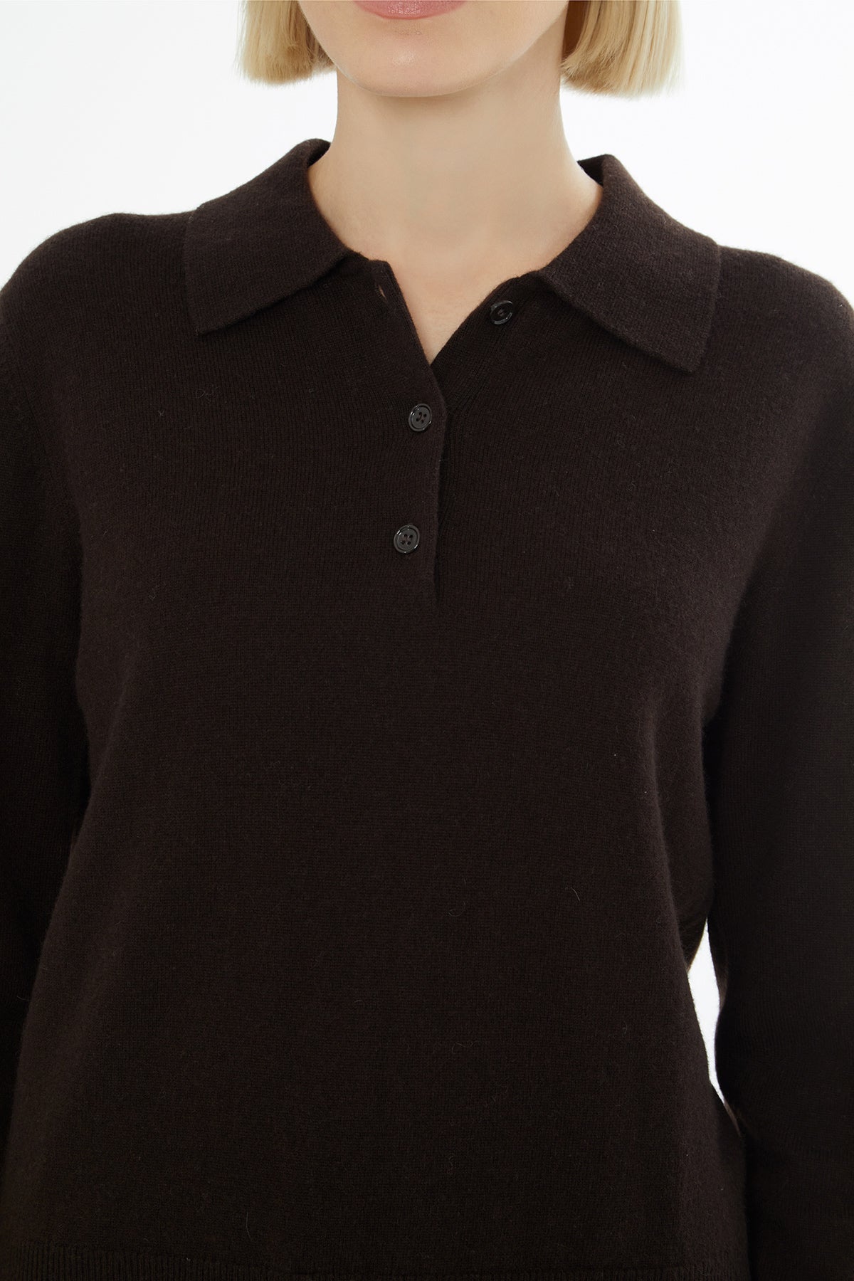 Shirt-Collar Button-Front Knit Top N