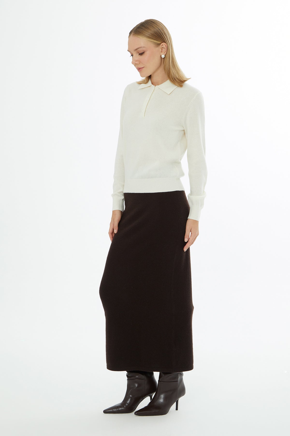 Ecru Sweater with Shirt Collar