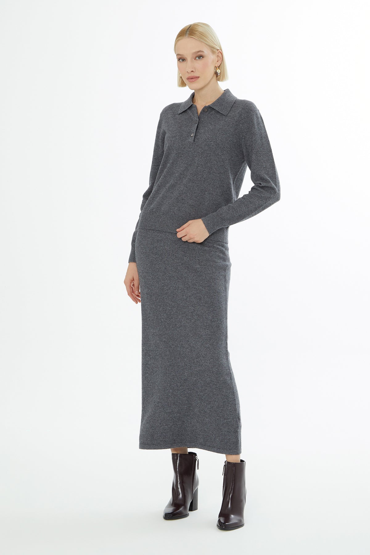 Shirt Collar Sweater with Button Closure N