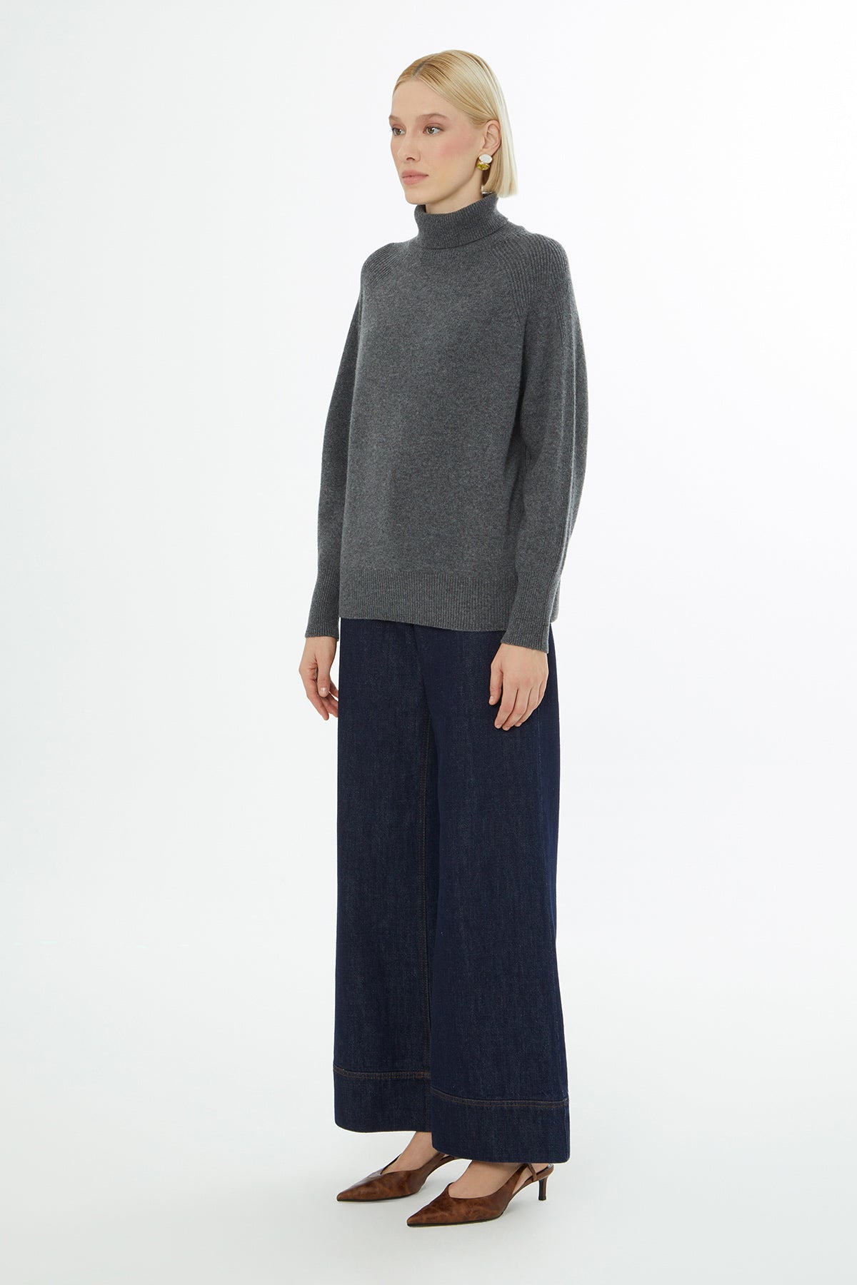 Grey Long-Sleeve Turtleneck Sweater